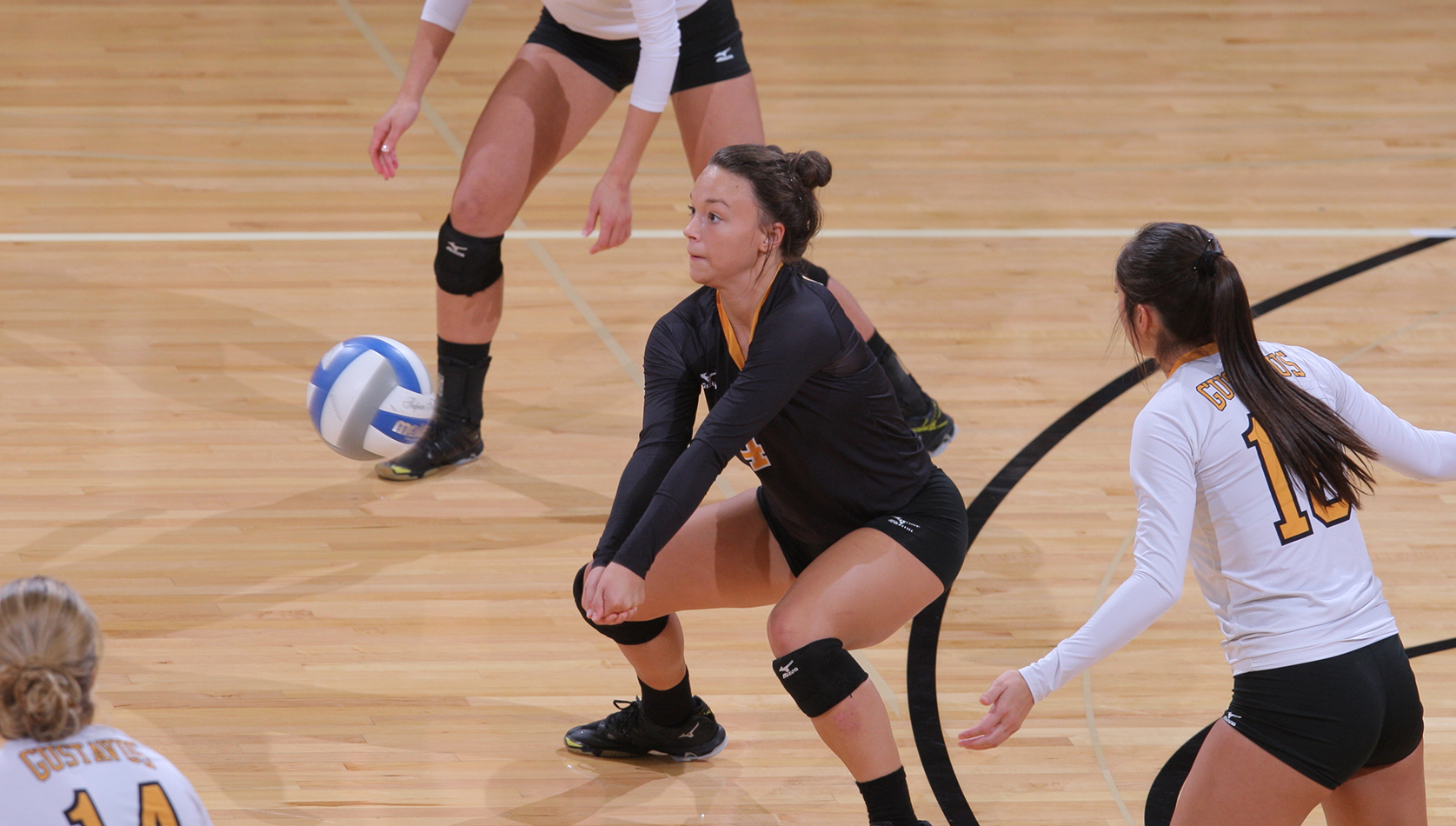 Gustie Volleyball Comes Away With Two More Sweeps In Oregon