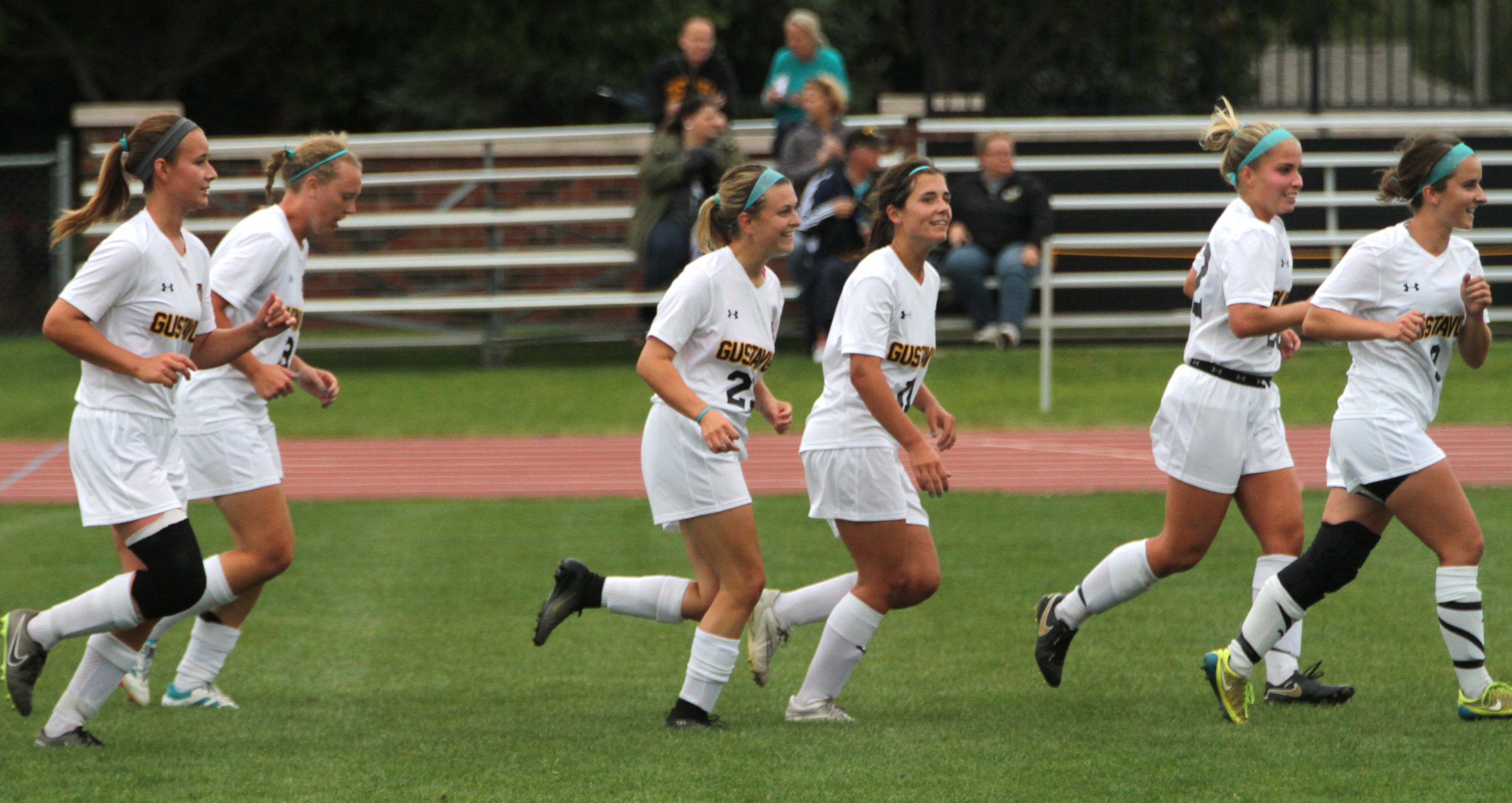 Women’s Soccer Hosts UW-Stout Tuesday In Non-League Match