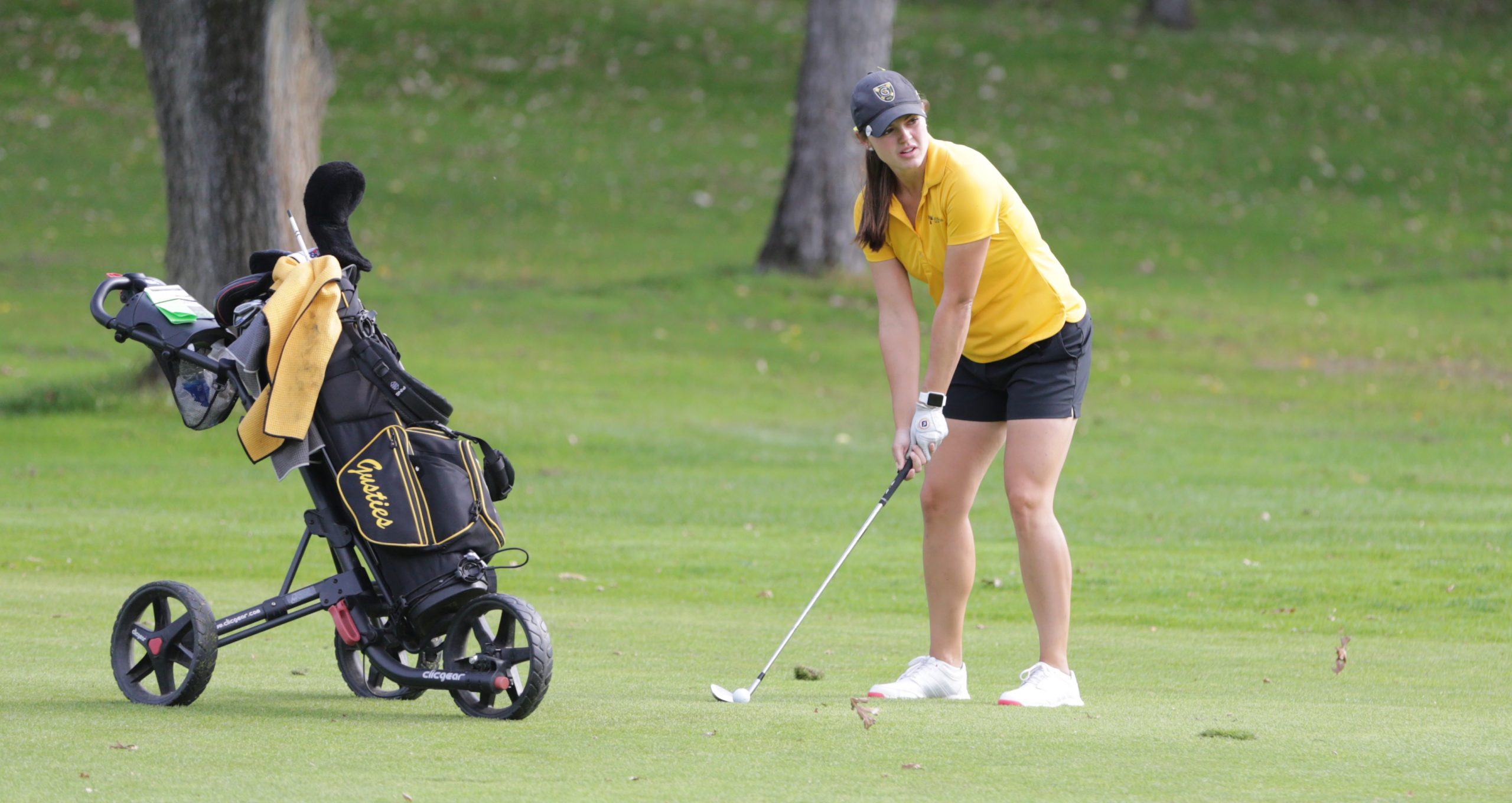 Women’s Golf Moves Up To Fifth At MIAC Championships