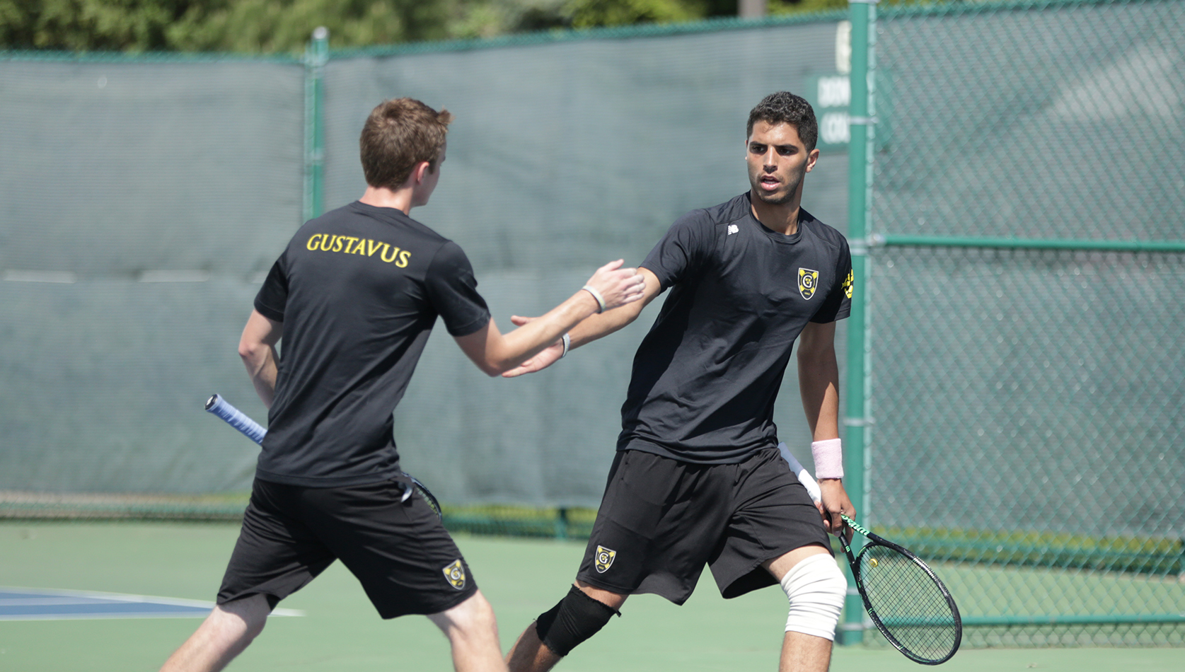 Alhouni Advances In Singles Draws, Doubles Pair Falls During Day One Of ITA Oracle Cup