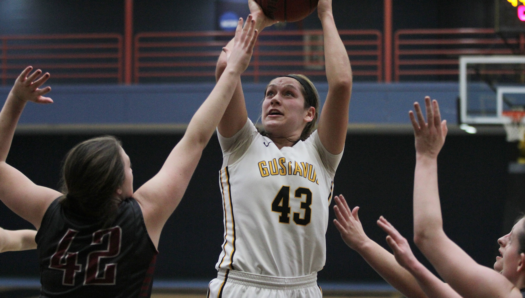 Miranda Rice Reaches 1,000 Career Points In 82-50 Win Over Hamline