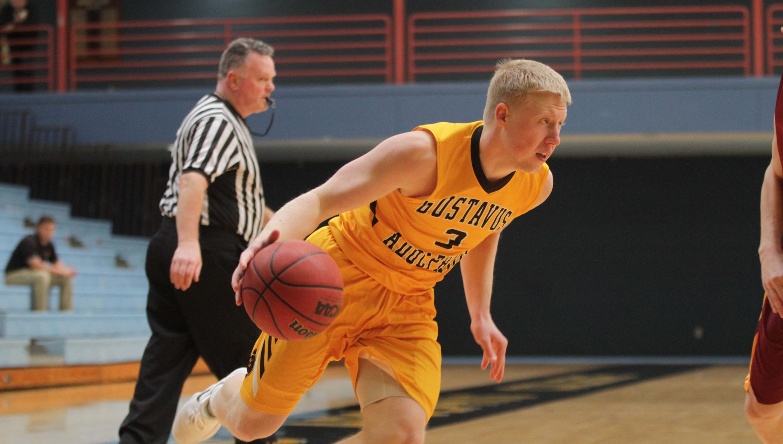 Comeback Bid Falls Short For Men’s Basketball At Bethel