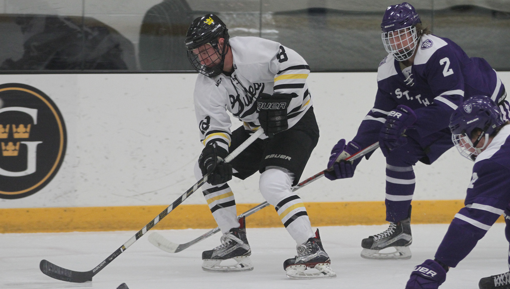 Tommies Counter With 4-1 Win Over Men’s Hockey To Salvage Series Split