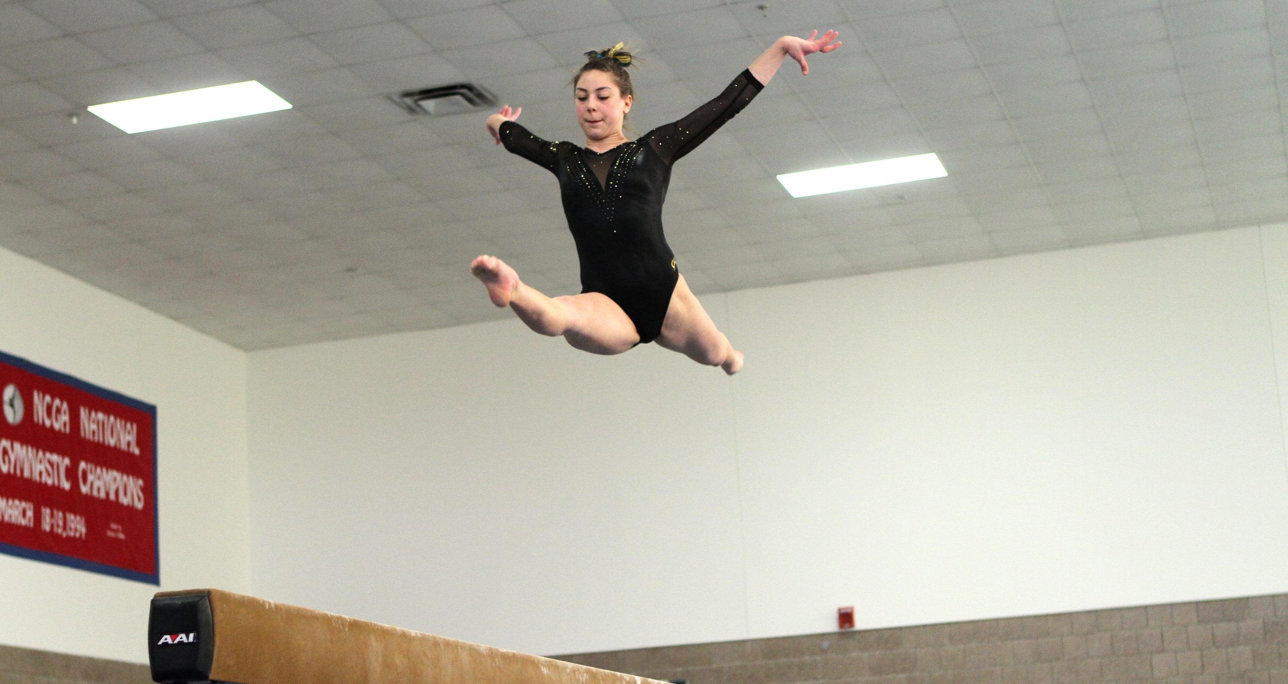 Gymnastics Drops WIAC Home Dual Meet To UW-Oshkosh