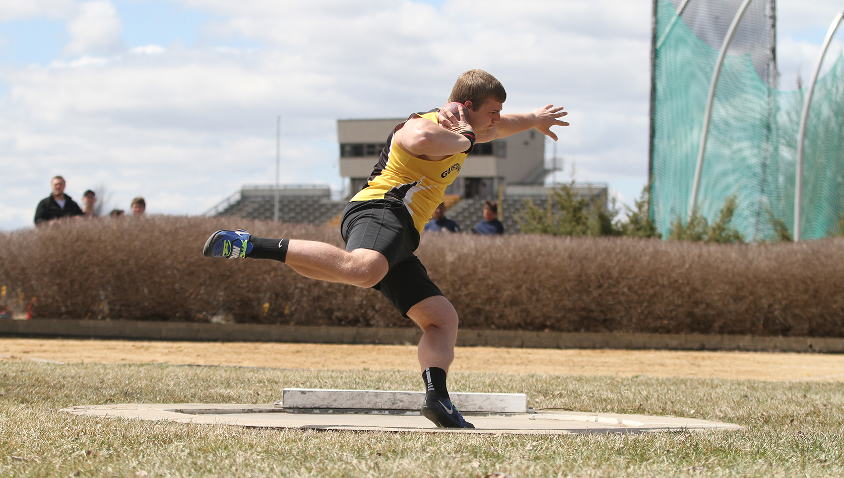 Four Top Times Come From Gustie Men At Drake Alternative