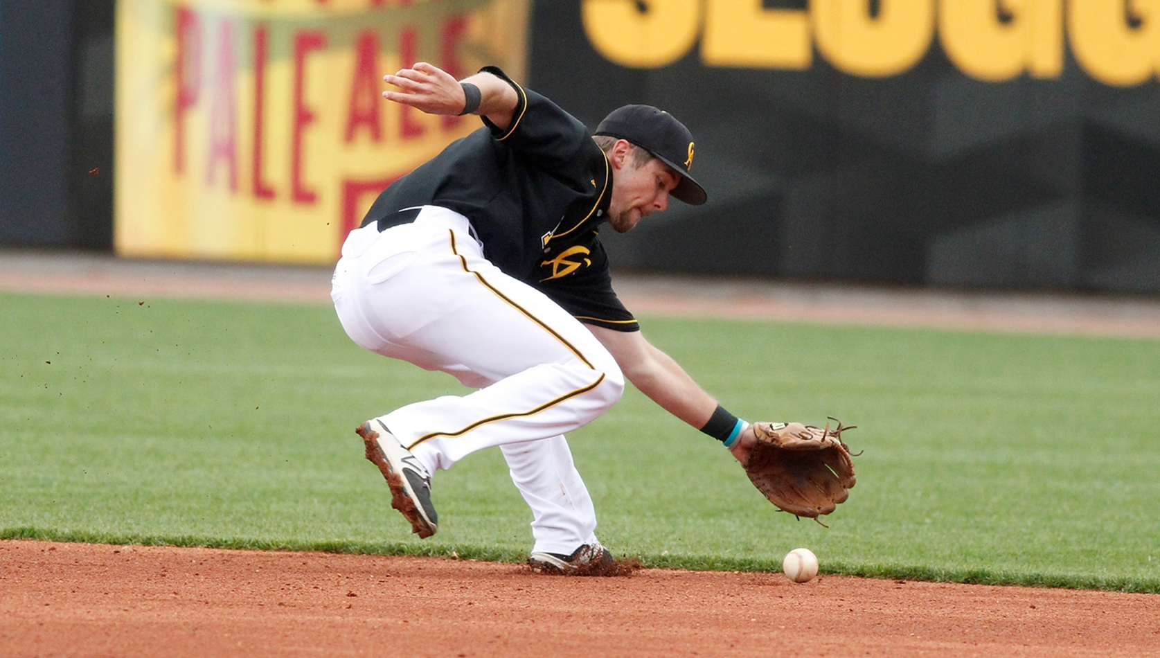 St. Thomas Walk-Off Homer Ends Baseball’s Season In MIAC Playoffs