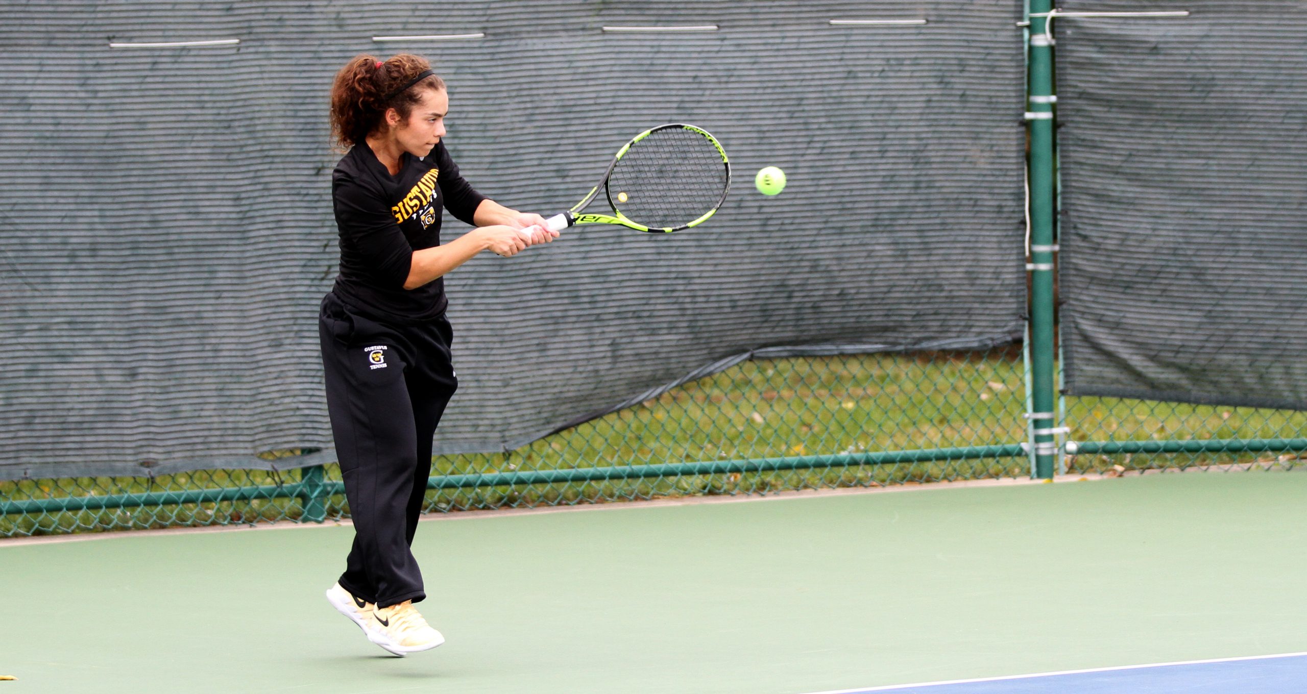 Women’s Tennis Advances Six Singles, Three Doubles at Day One of ITA Regional