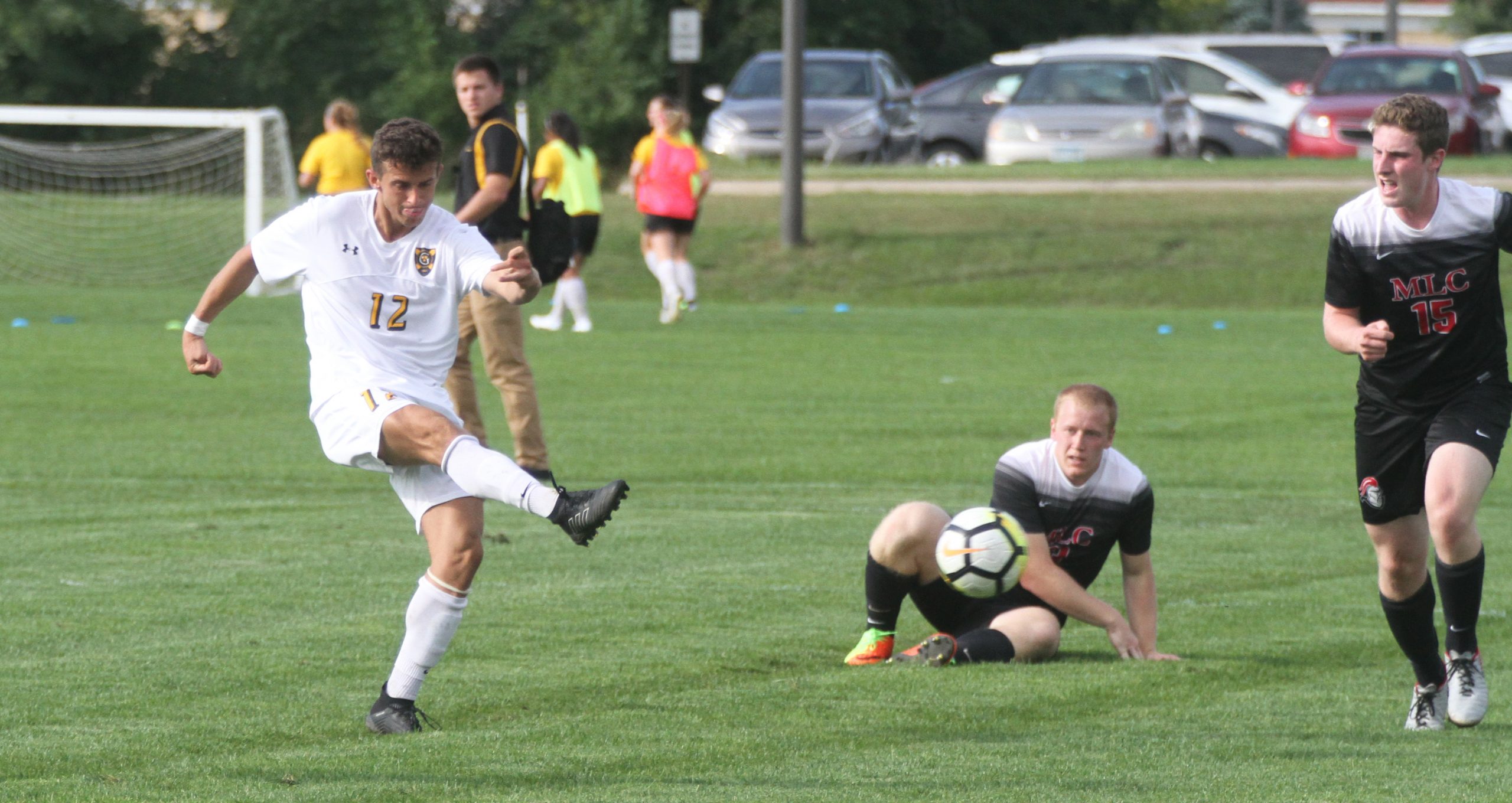 Men’s Soccer Blanks Martin Luther 4-0