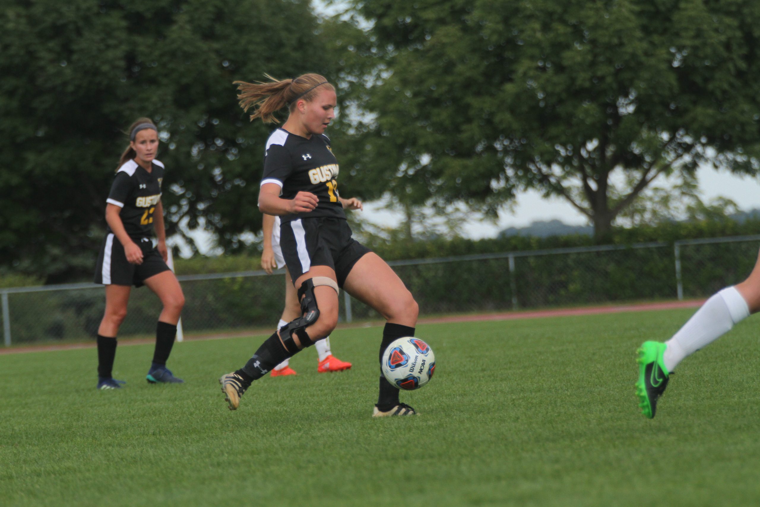 Women’s Soccer Falls in Overtime to Wartburg