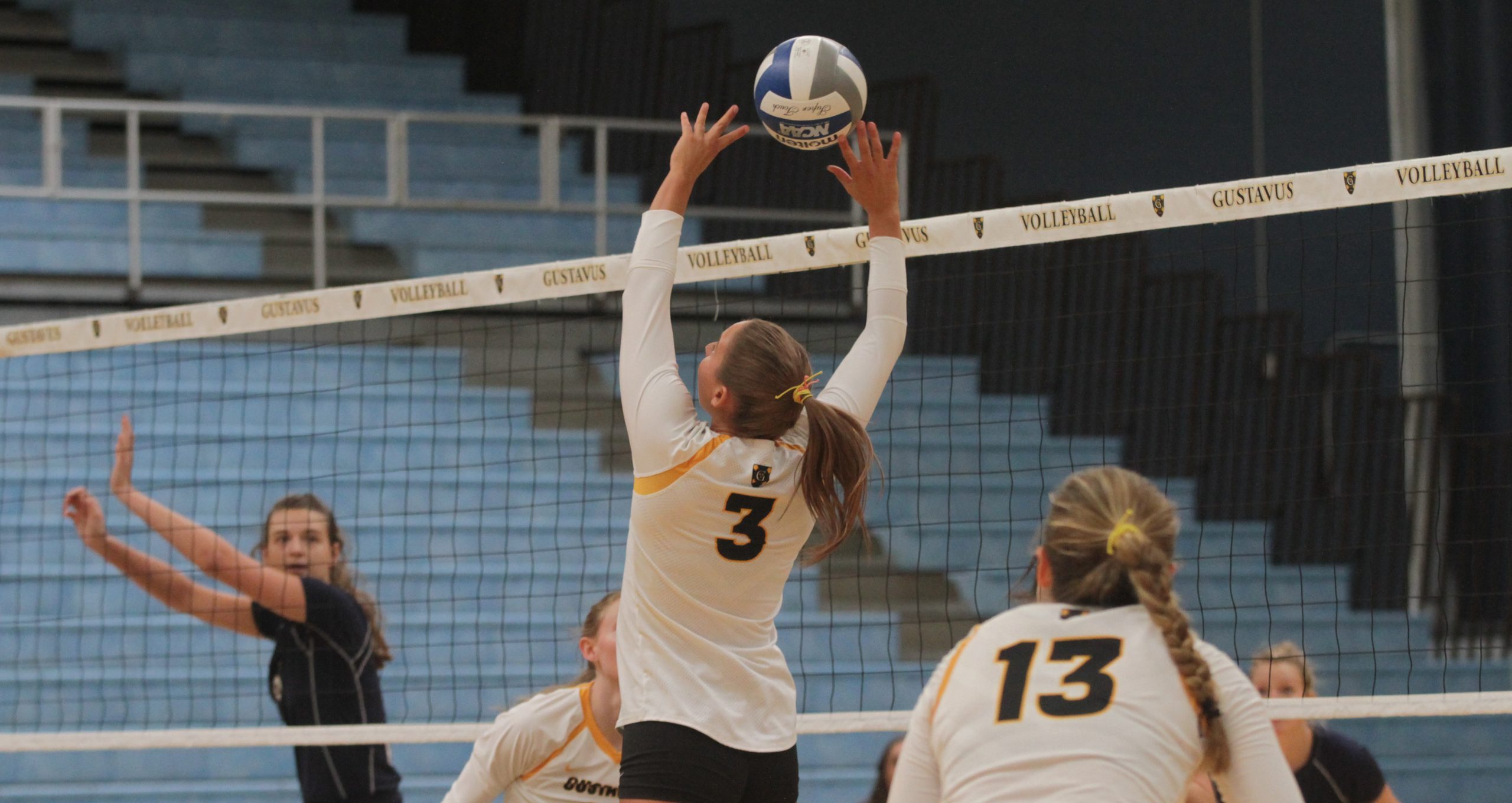 Volleyball Celebrates 50th Season with Straight-Set Win over Bethel, Holtan Reaches 4,000 Assists