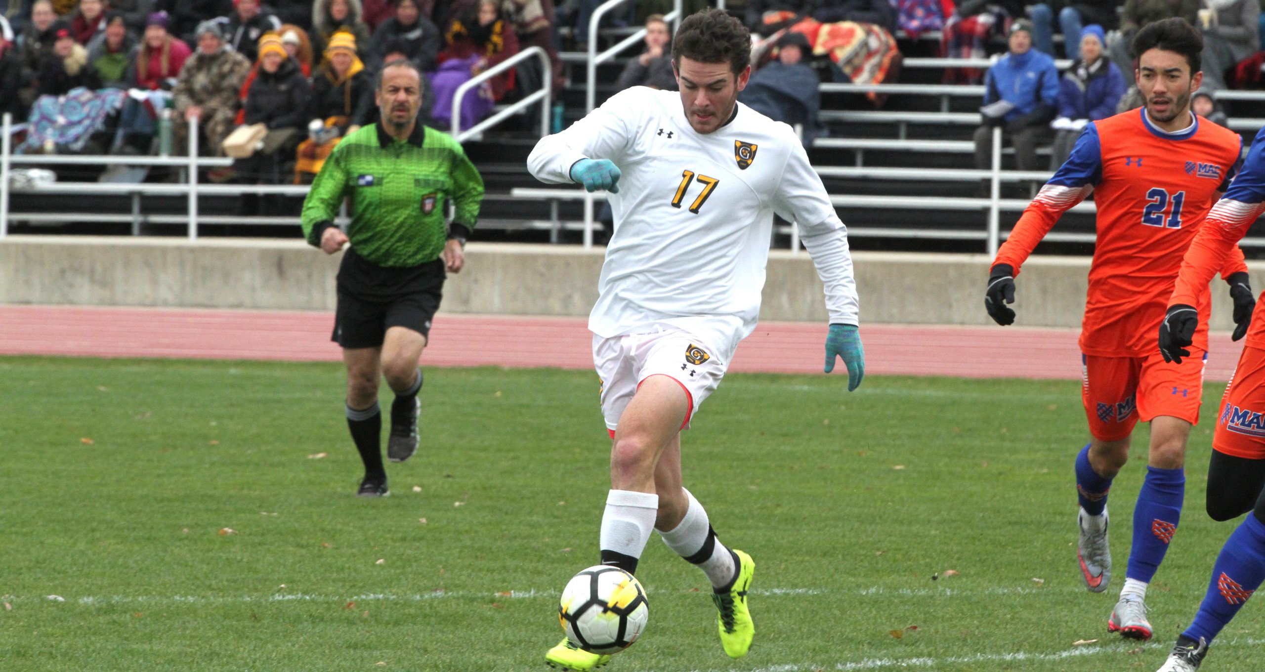 Men’s Soccer Plays at Macalester Saturday for MIAC Championship