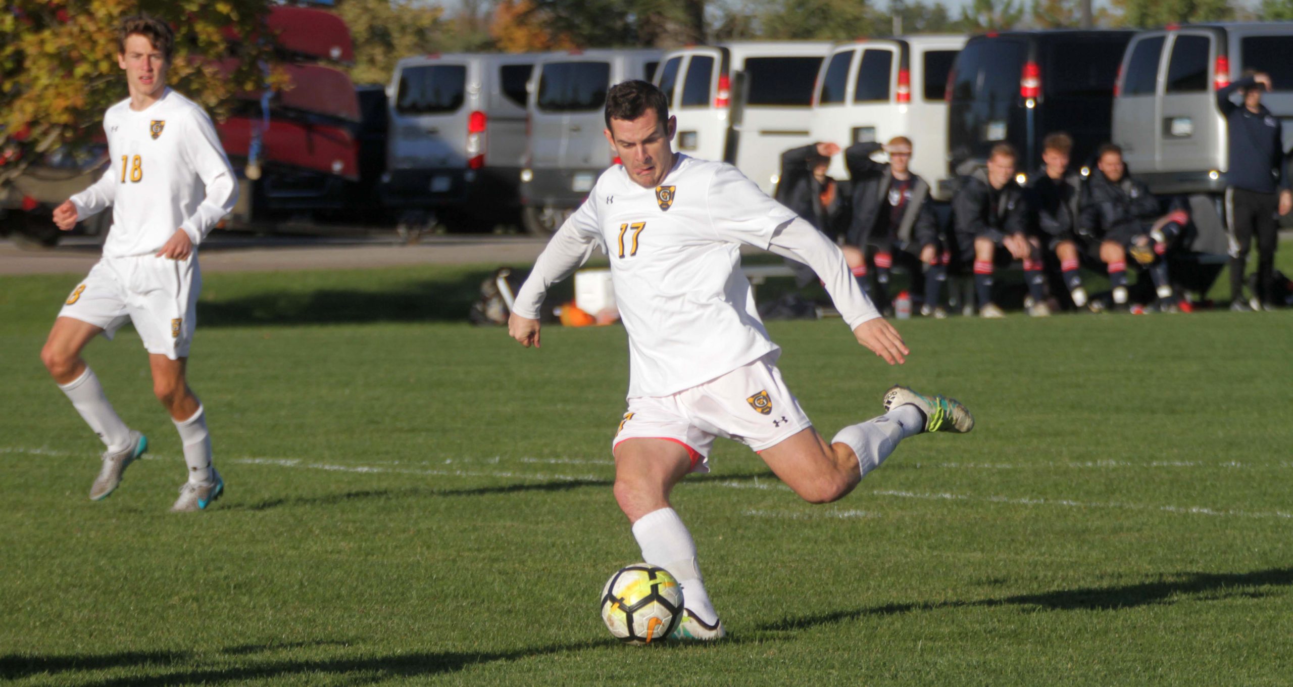 Men’s Soccer Extends Winning Streak to Seven