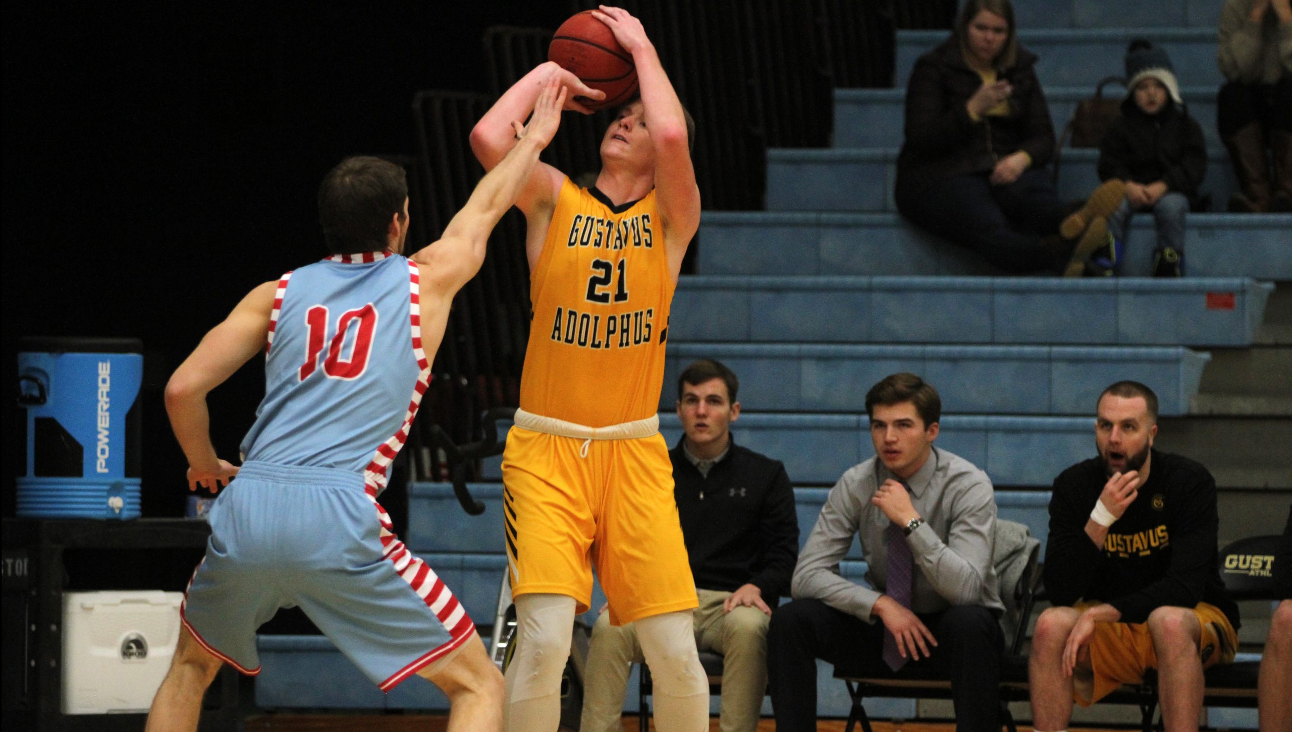 Riley Sharbono Scores His 1,000 Point, Men’s Basketball Falls to Johnnies