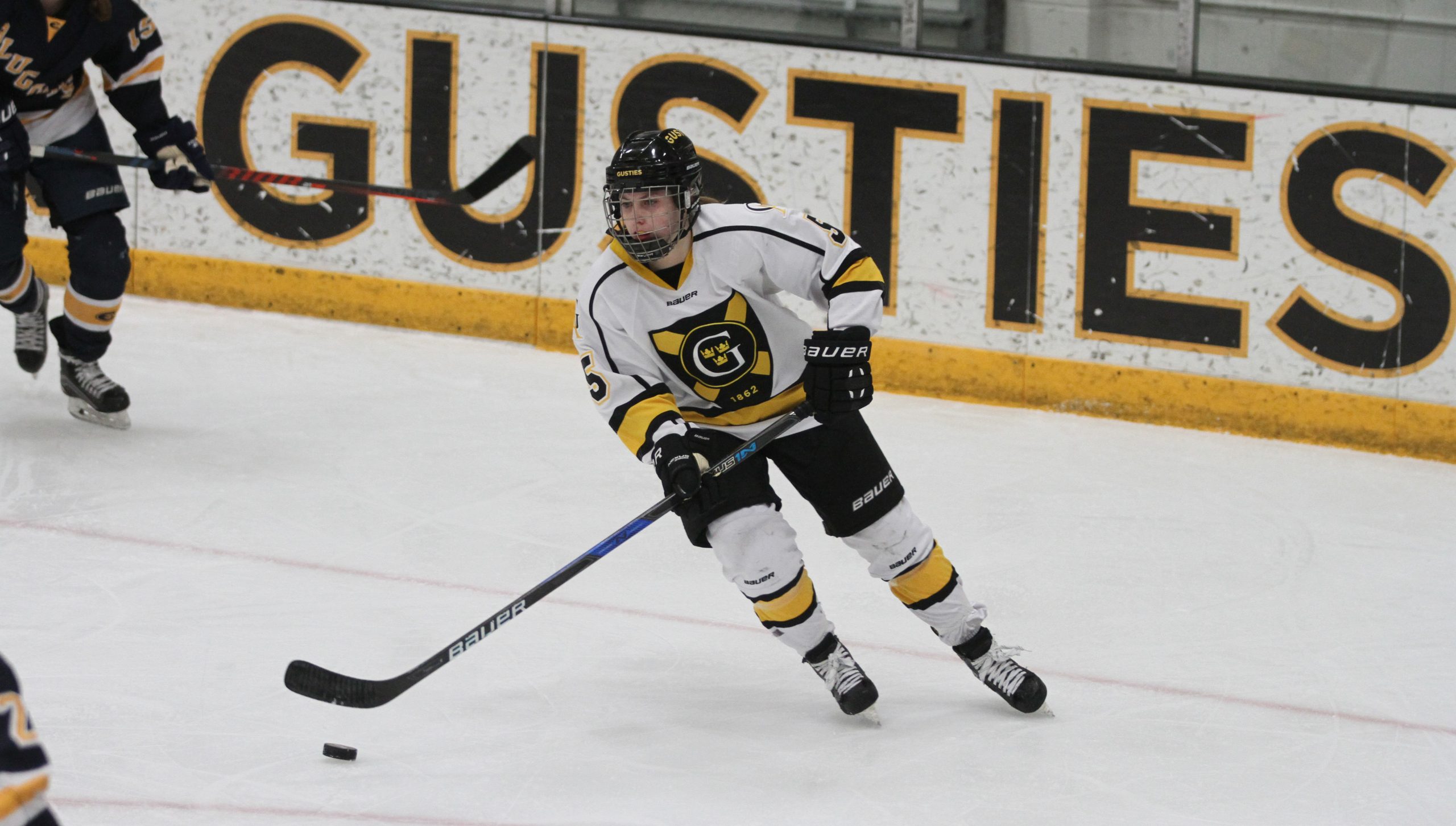 Women’s Hockey Back To MIAC Play Versus No. 4 St. Thomas