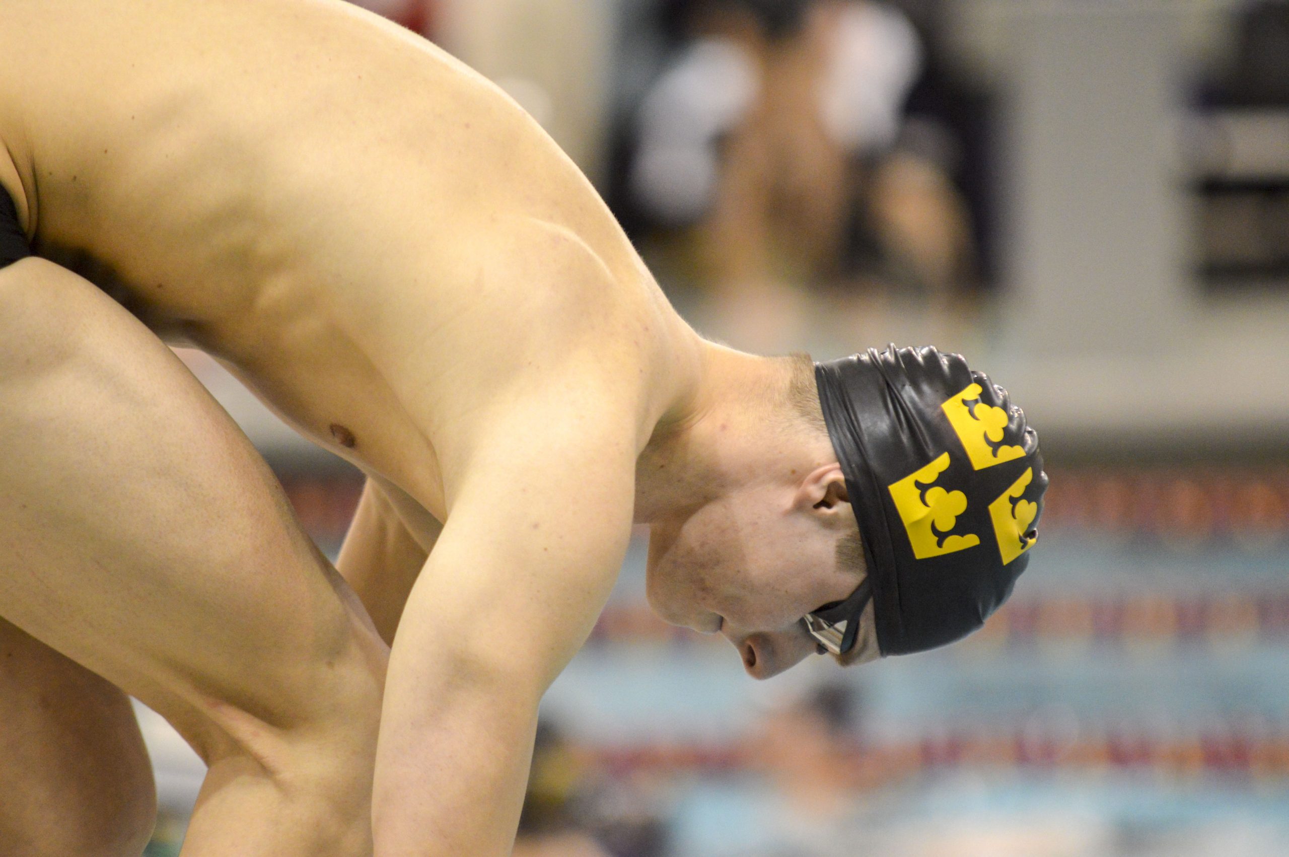 Men in First, Women in Fourth After Day One of MIAC Swim and Dive Championships