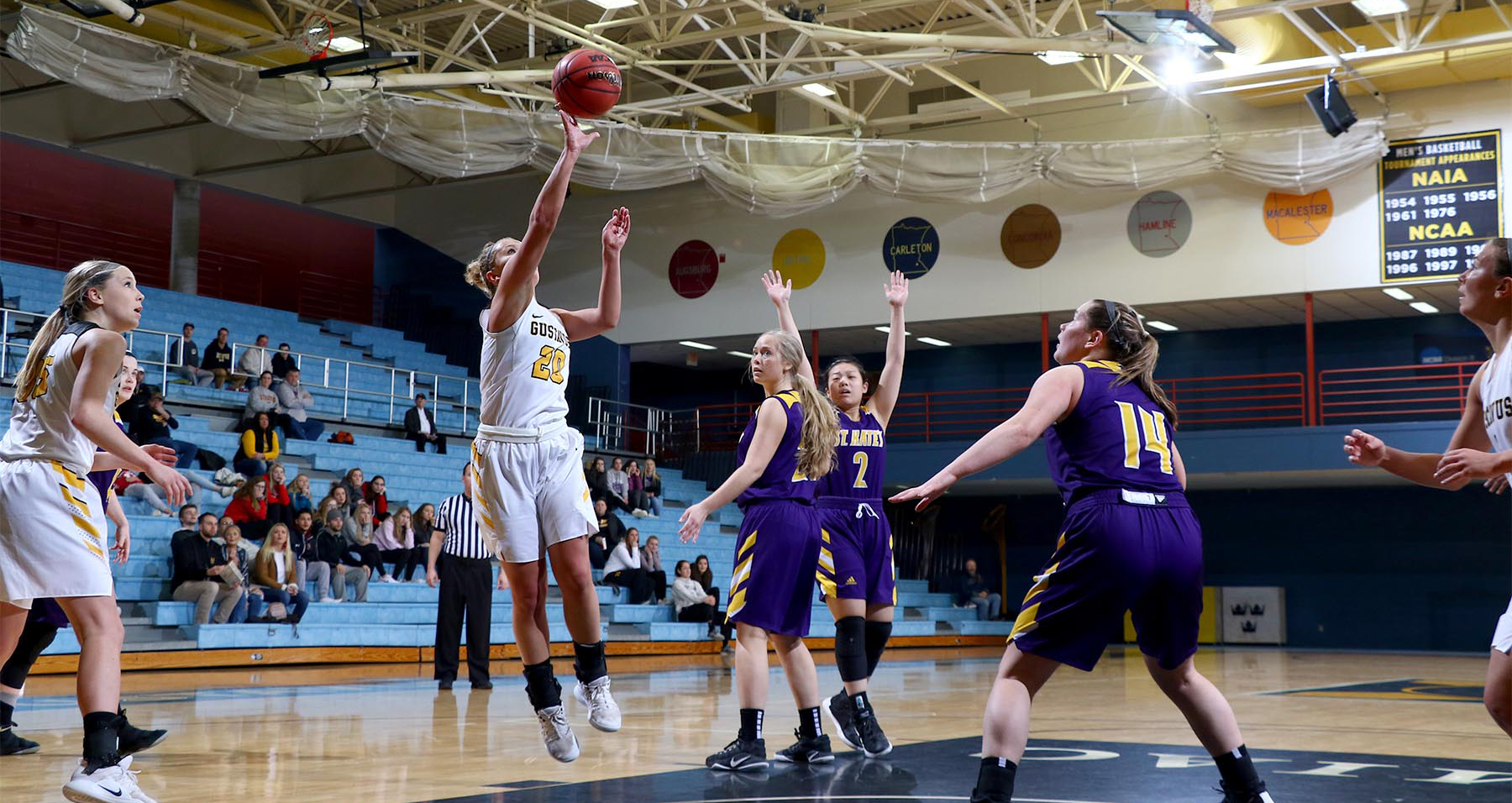 Women’s Basketball Clinches Playoff Berth, Defeats St. Kate’s 69-56