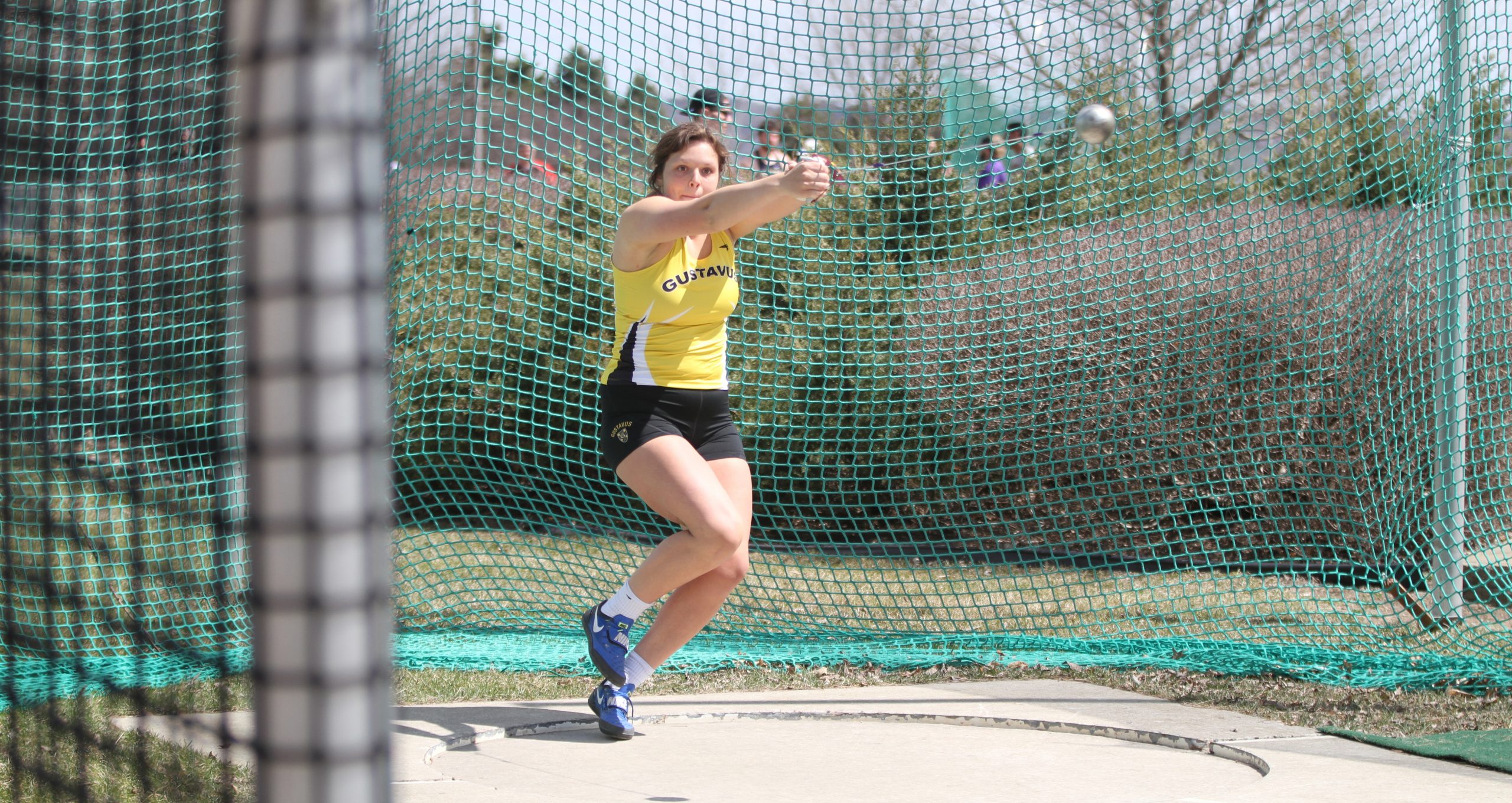 Women’s Track & Field Place First in Four Events at Mustang Open