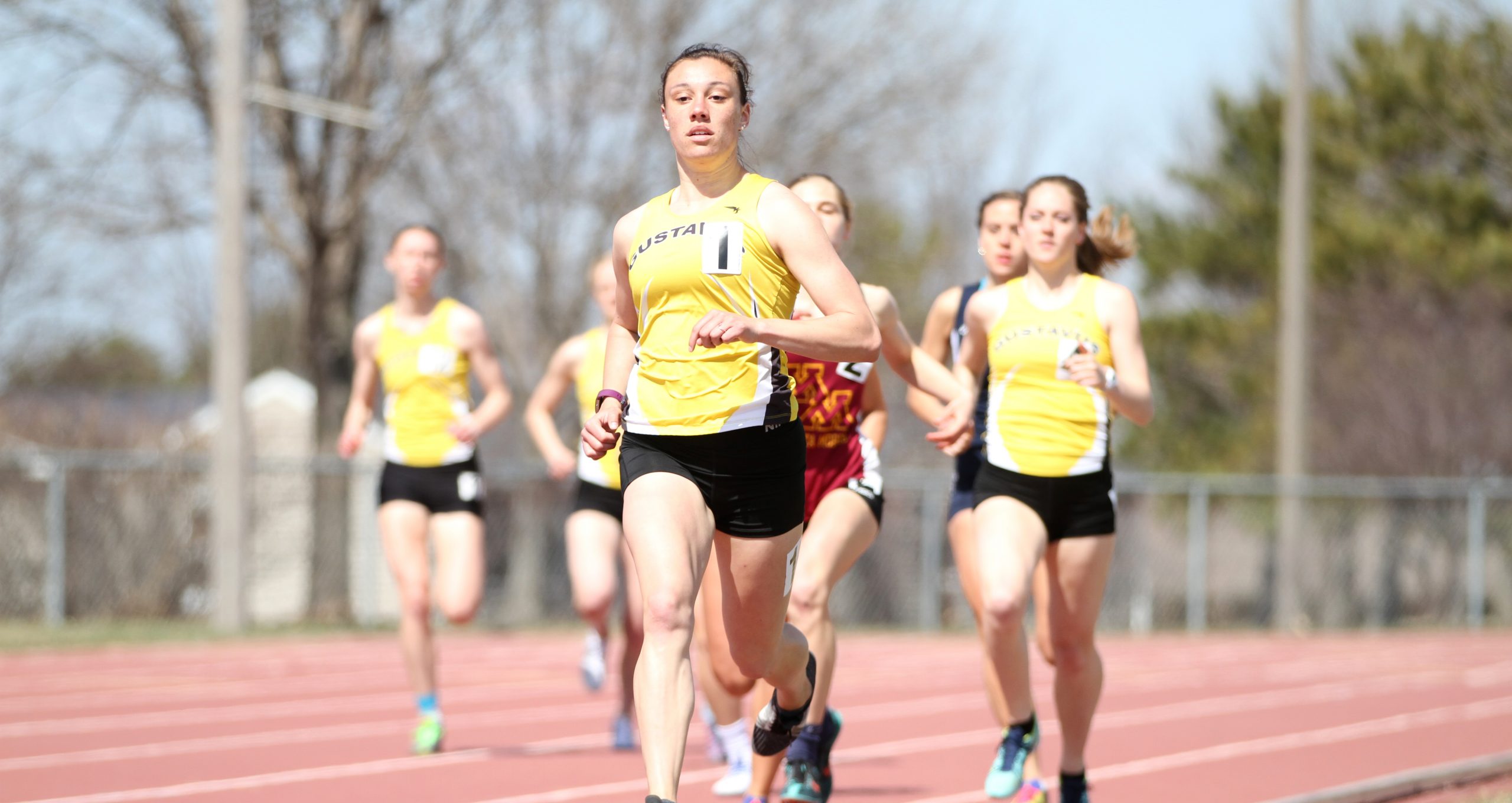 Women’s Track & Field Wins the Carleton Relays