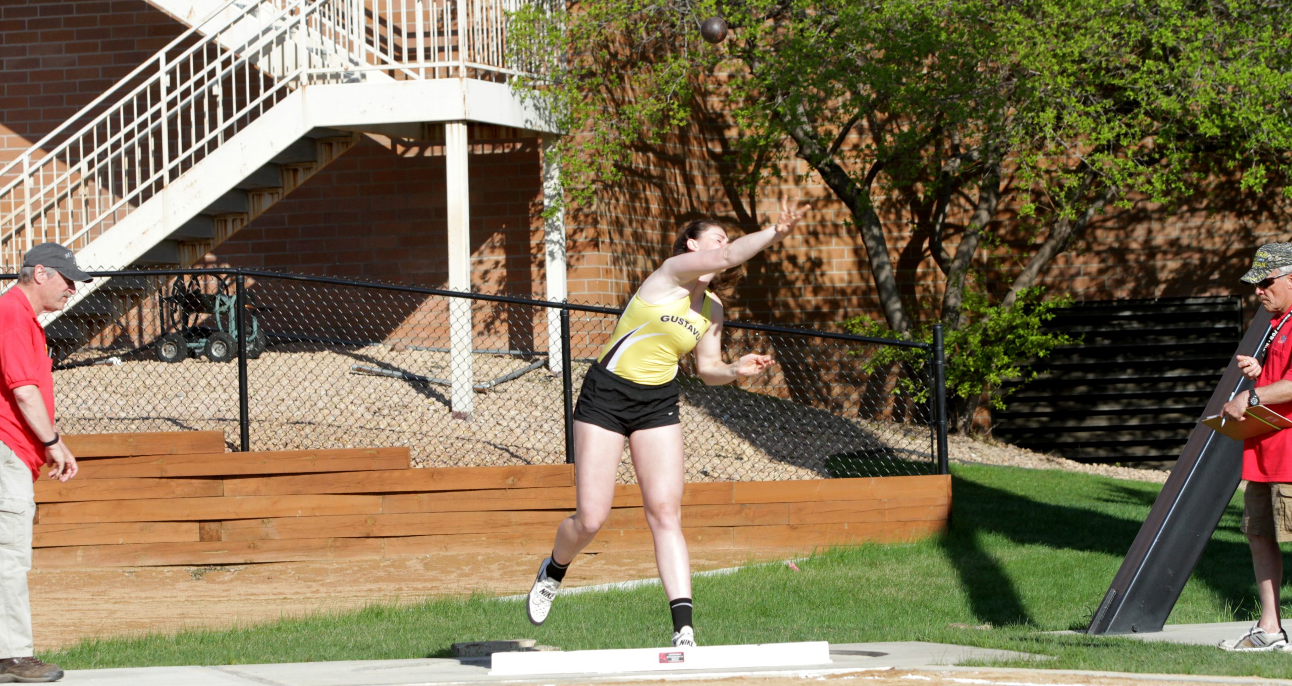 Women’s Track & Field in Fifth After Day One of MIAC Championships