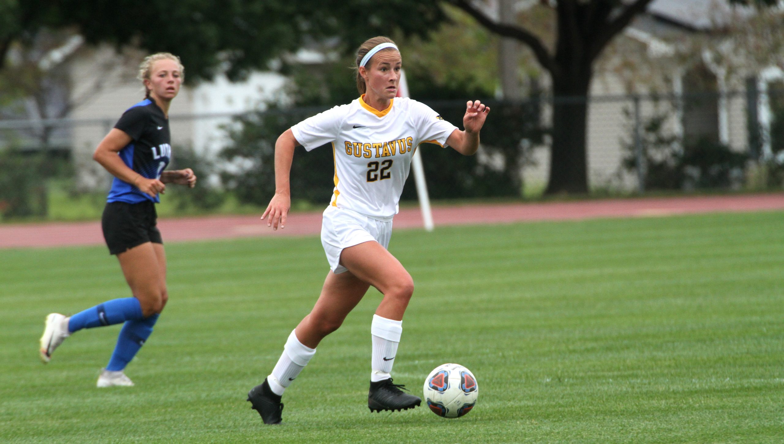 Women’s Soccer Falters Late in 2-1 Loss to Luther