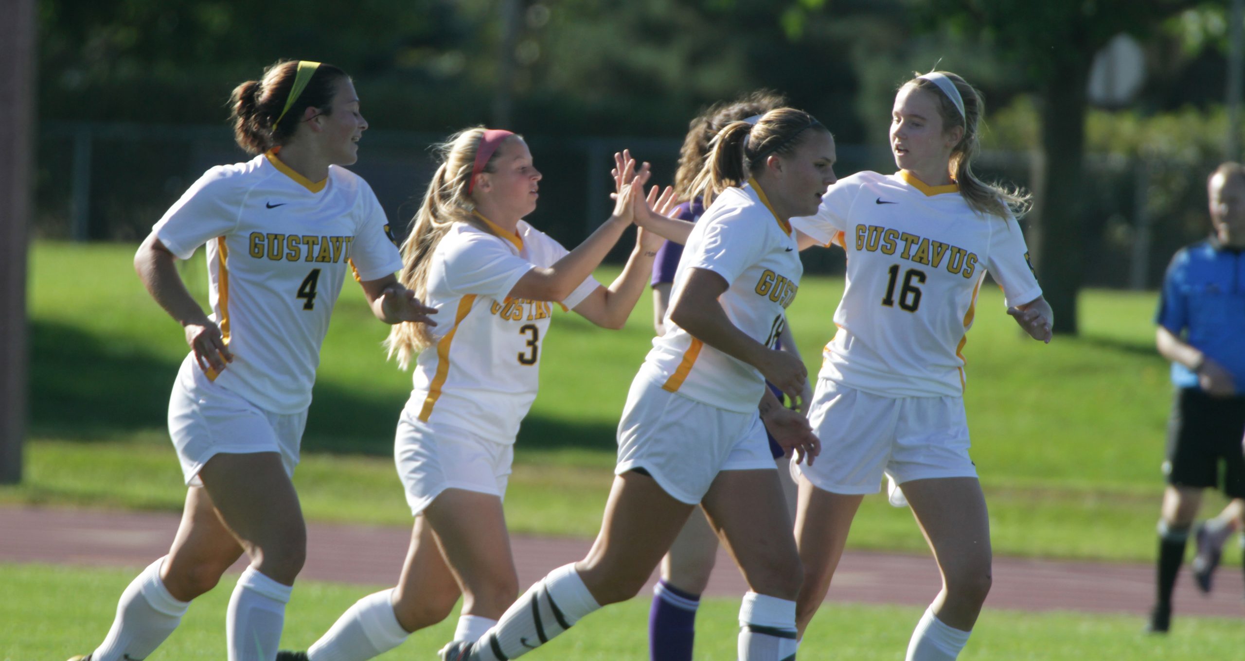 Women’s Soccer Tops Northwestern 2-1