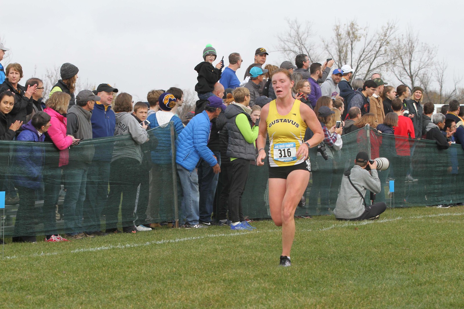 Fifth Place Finish for Women’s Cross Country at Wartburg