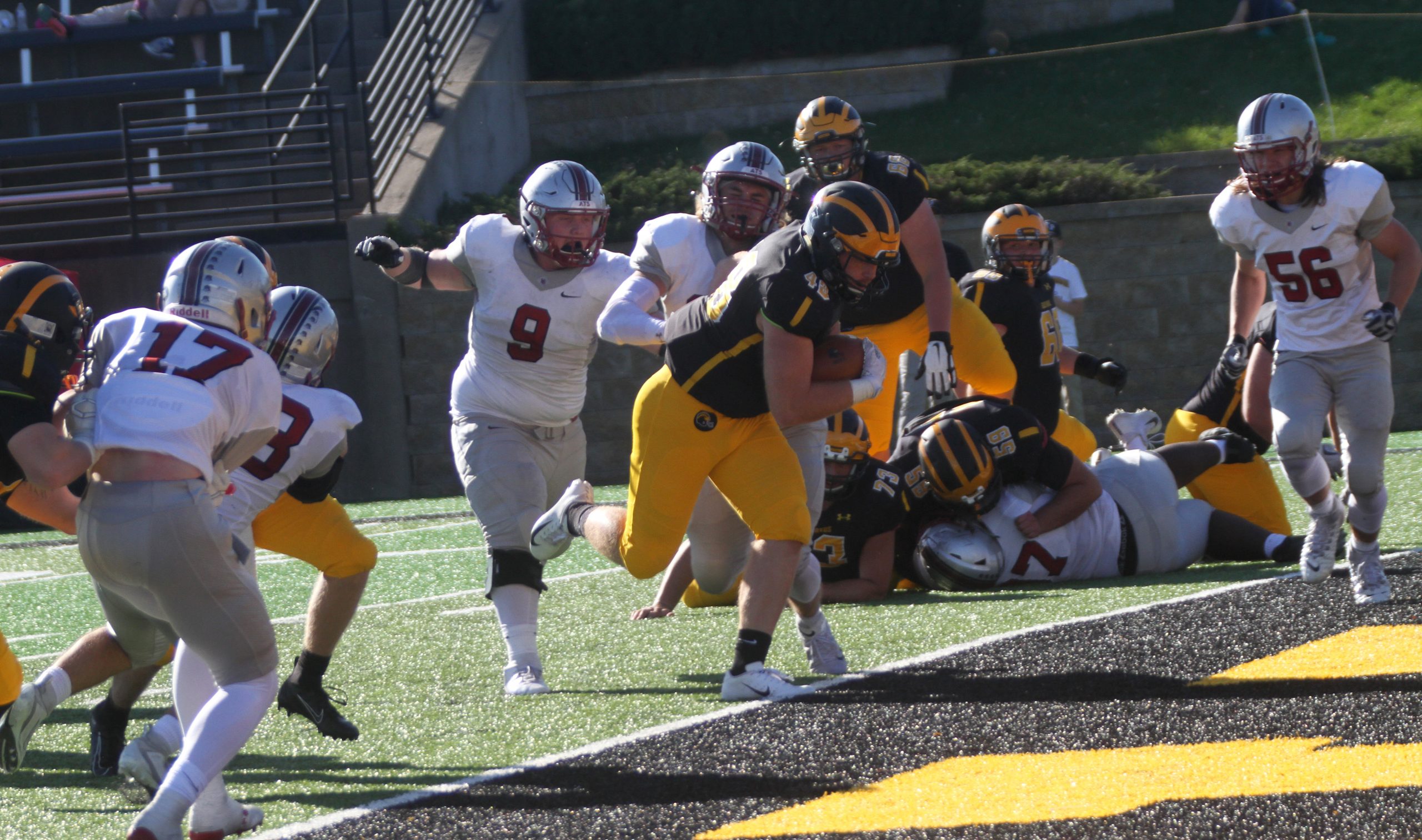 Football Sets School Record With 69 Points in Win Over Hamline