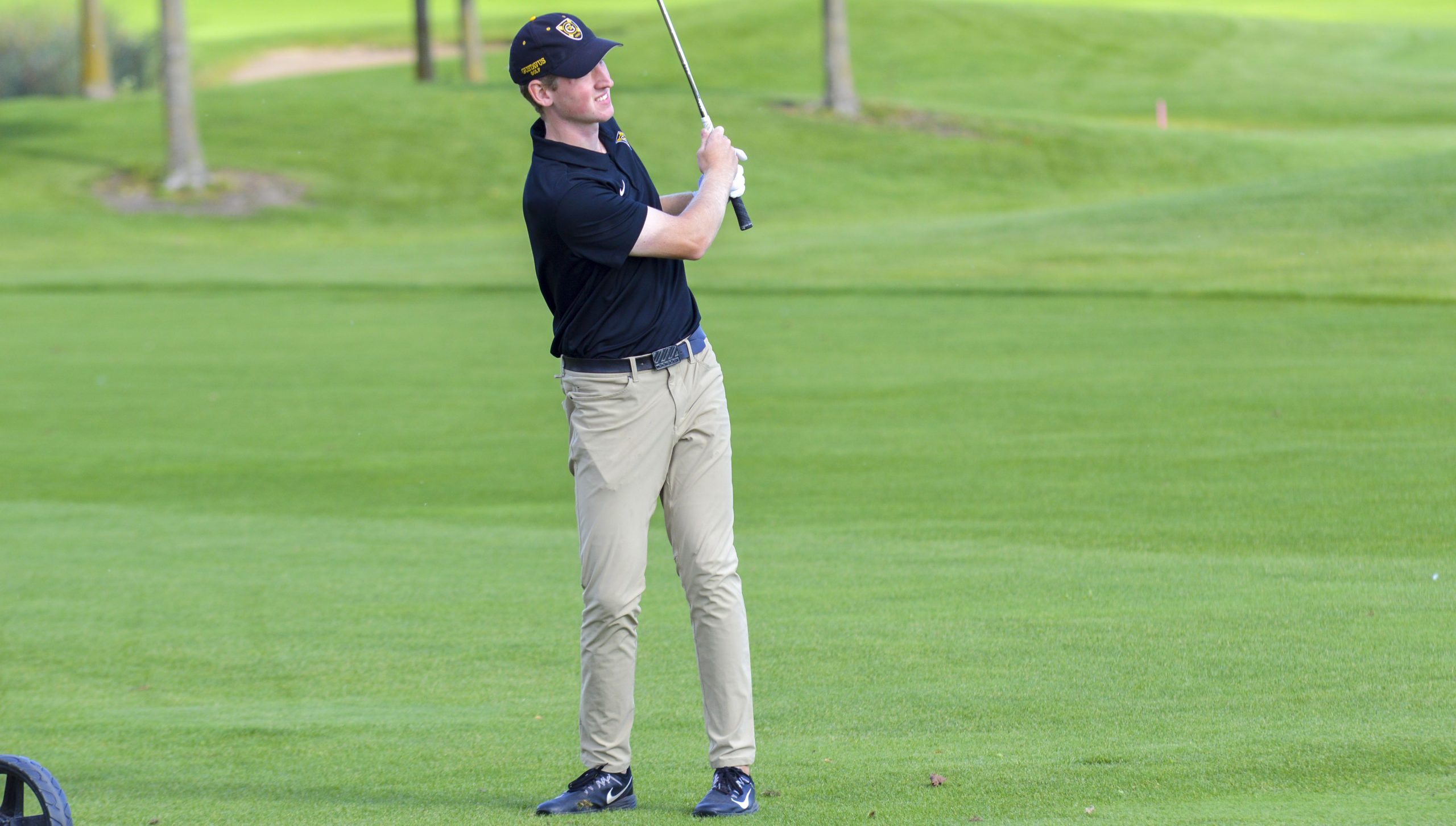 Men’s Golf Leads MIAC Championships After First Round