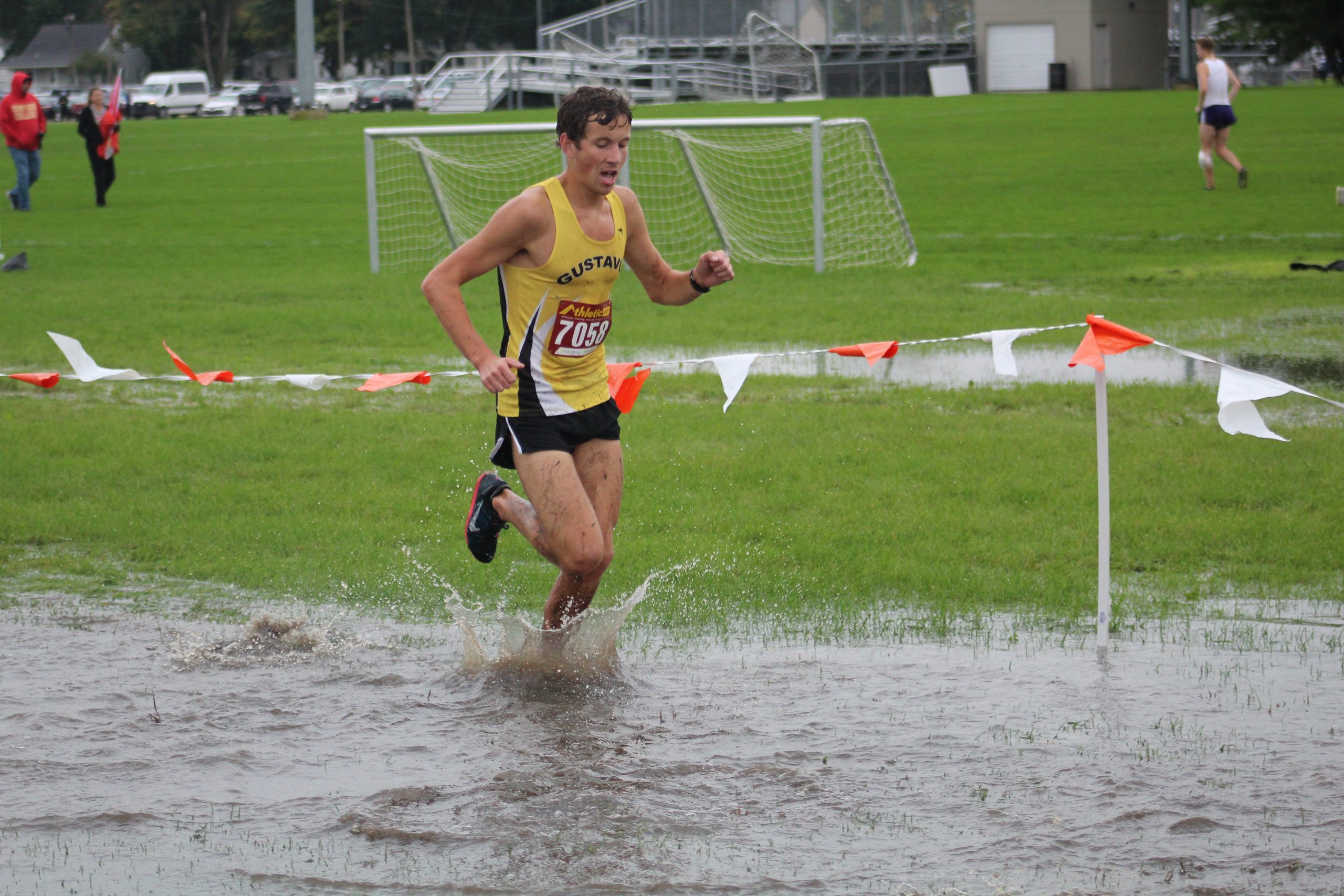 Men’s Cross Country Takes Fifth at Wartburg