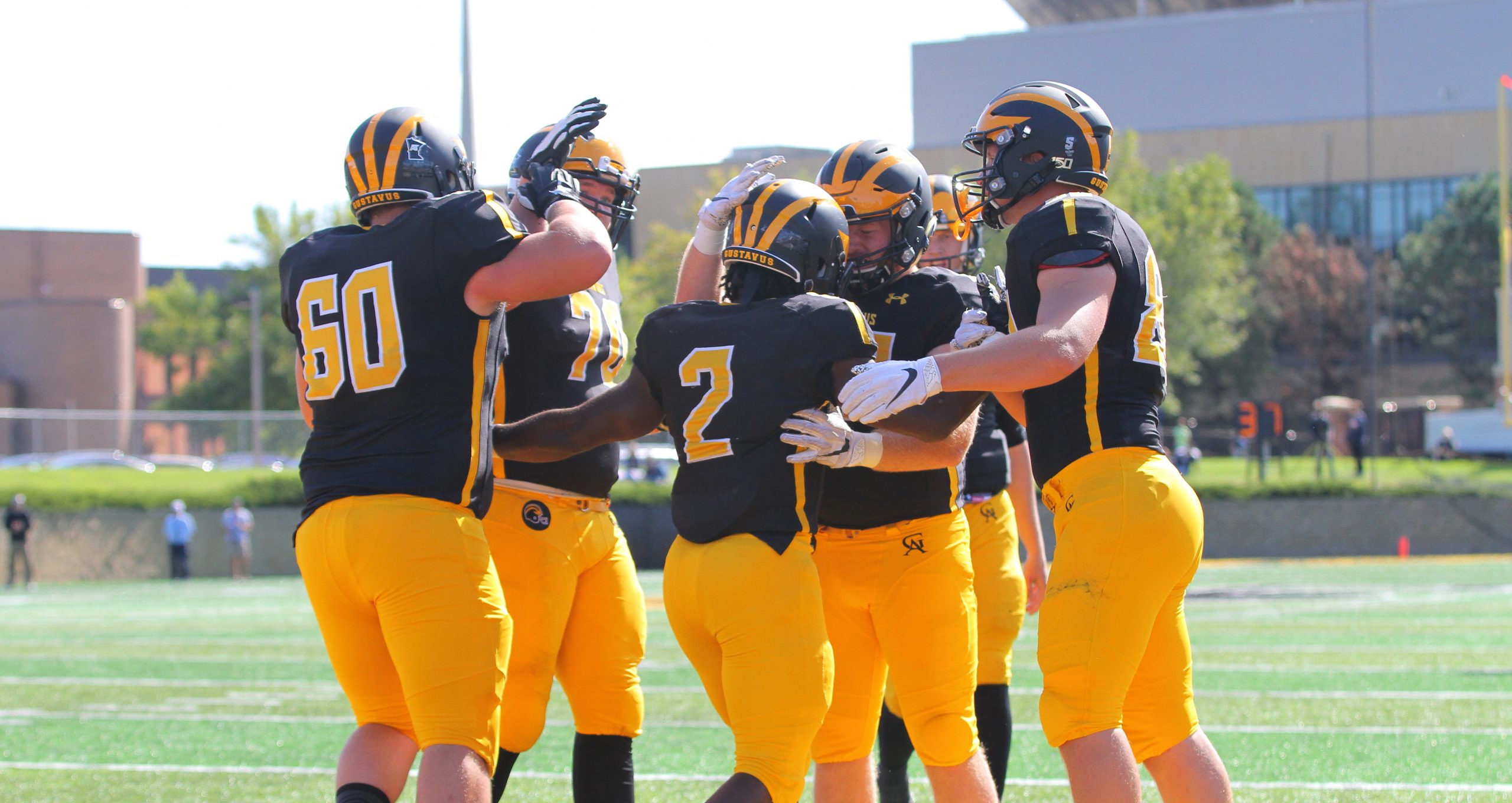 Football Hosts Carleton Saturday Looking to Extend Win Streak to Four