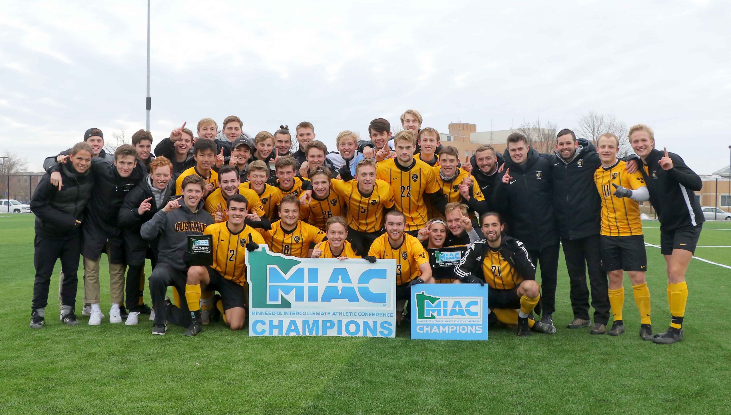 Men’s Soccer Claims MIAC Playoff Title, Defeats St. Thomas 3-1