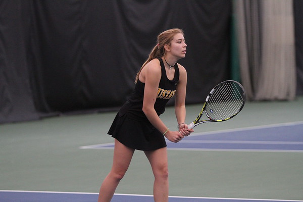 Women’s Tennis Defeats Saint Mary’s 9-0 to Open MIAC Play