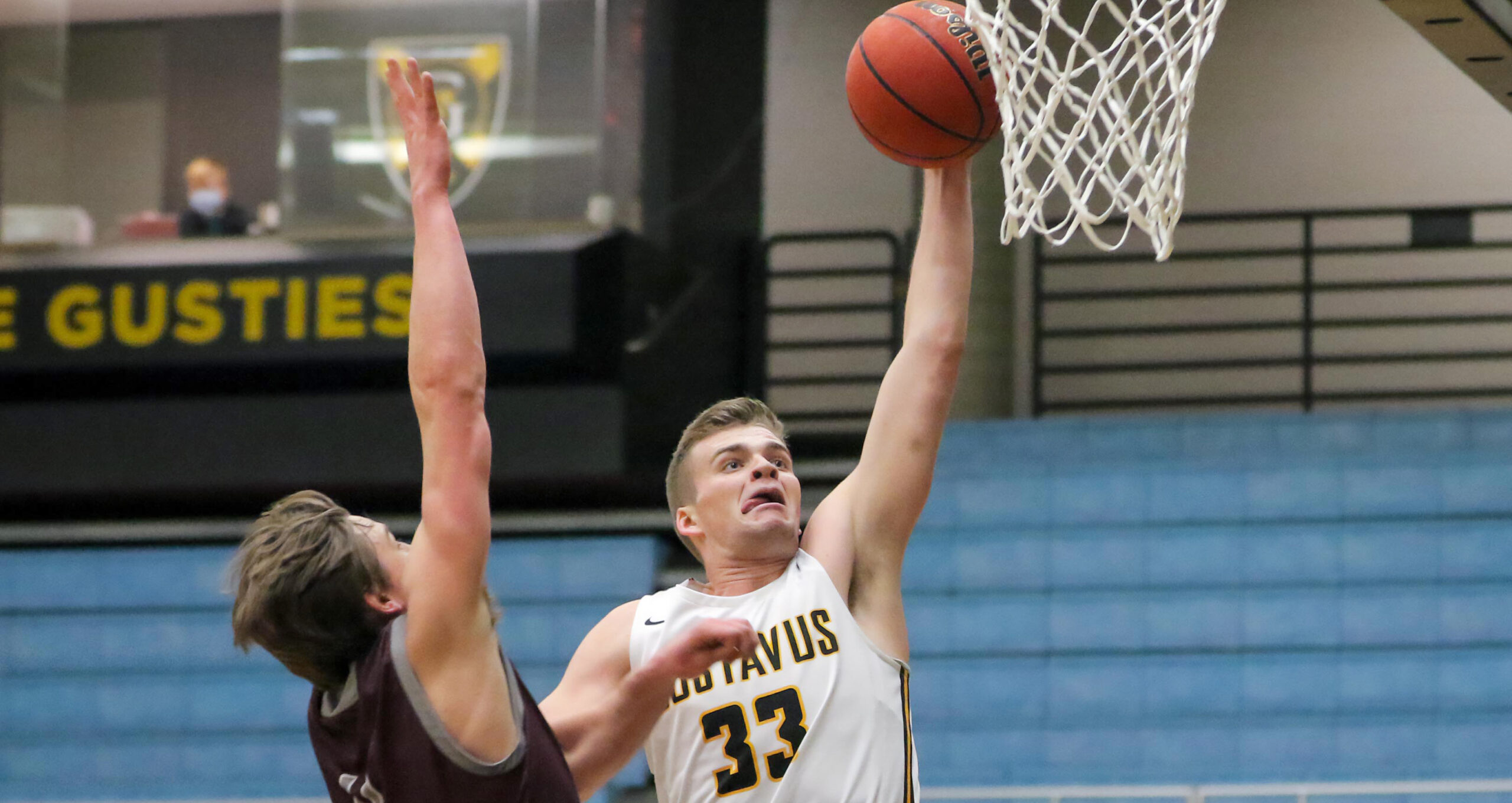 Men’s Basketball Falters Late in 82-78 Loss to Augsburg