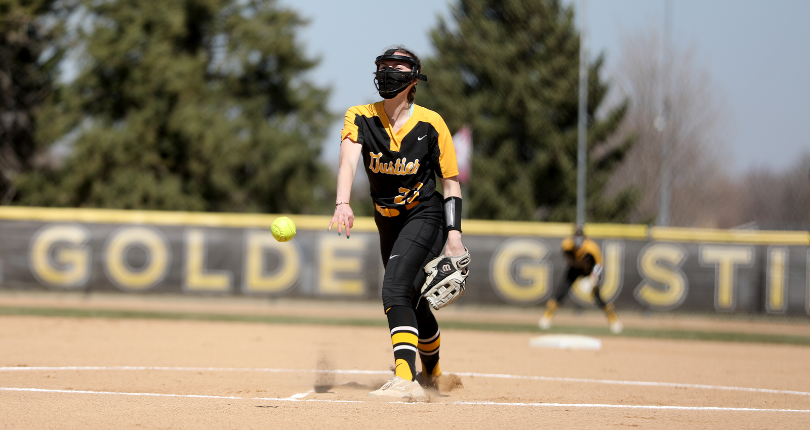 Softball Opens MIAC Play Sweeping Augsburg