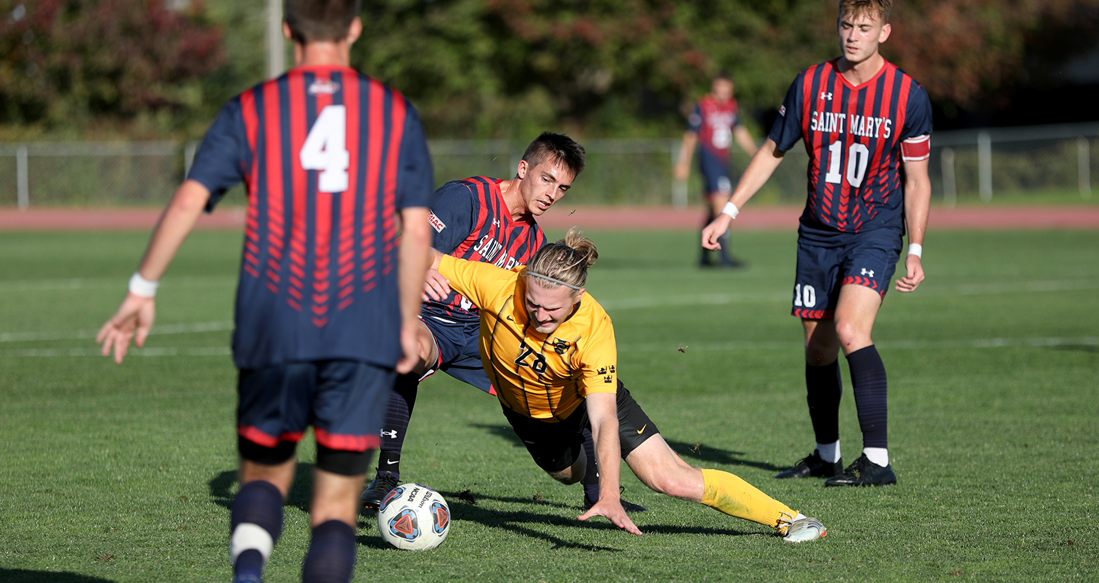 Men’s Soccer Shuts Out Saint Mary’s 1-0