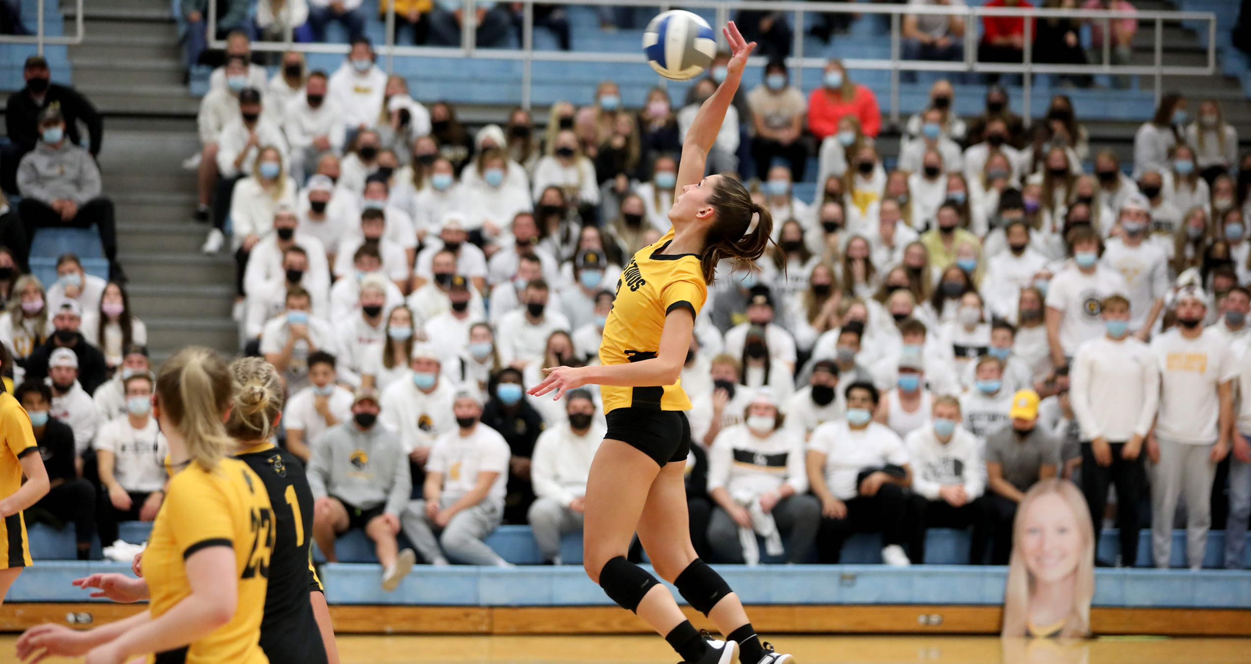 Volleyball Sweeps St. Olaf in Three Sets, Advances to MIAC Title Match