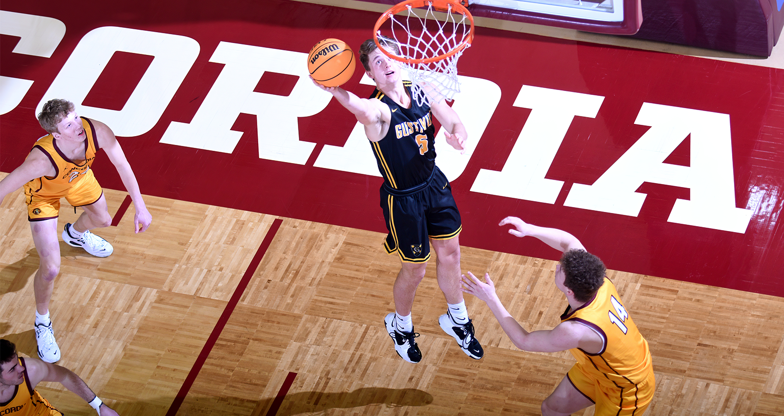 Dominant Second Half Lifts Men’s Basketball Over Concordia 74-51