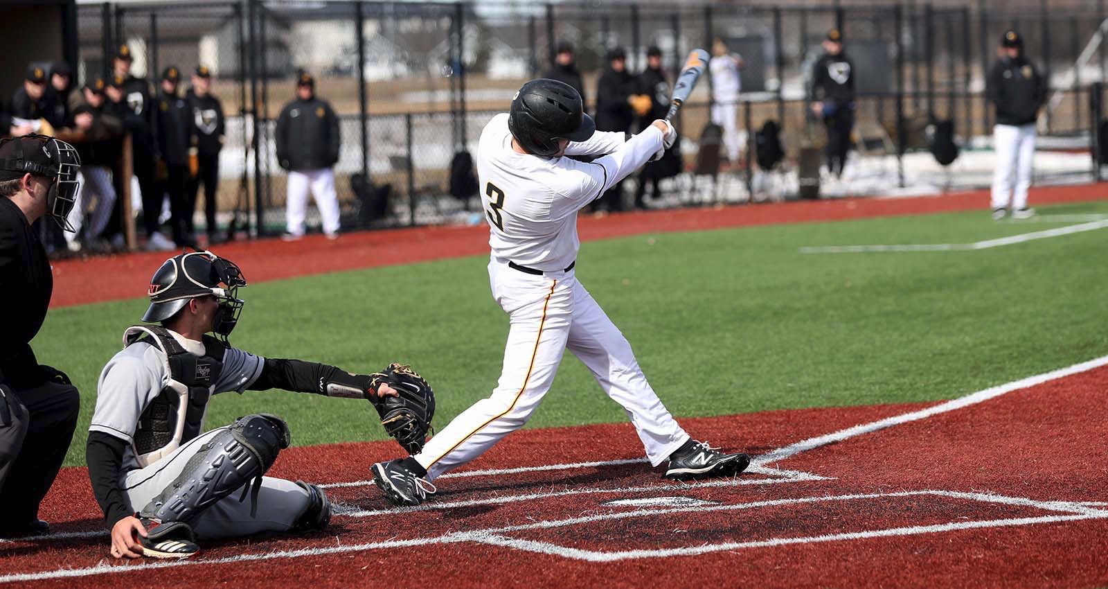 Hanson Named MIAC Baseball Player of the Week