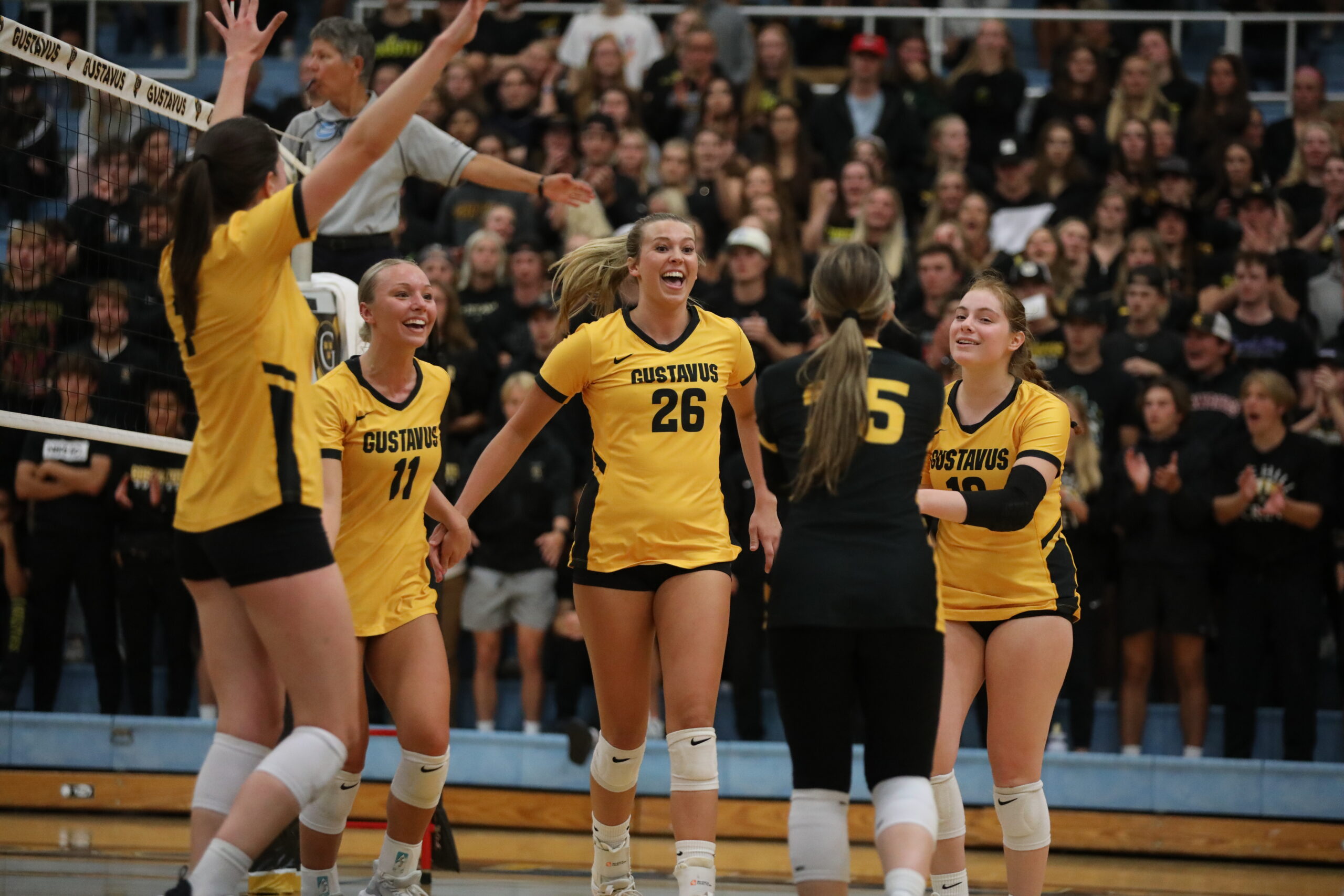 Gusties Defeat Knights 3-1 in Home Opener