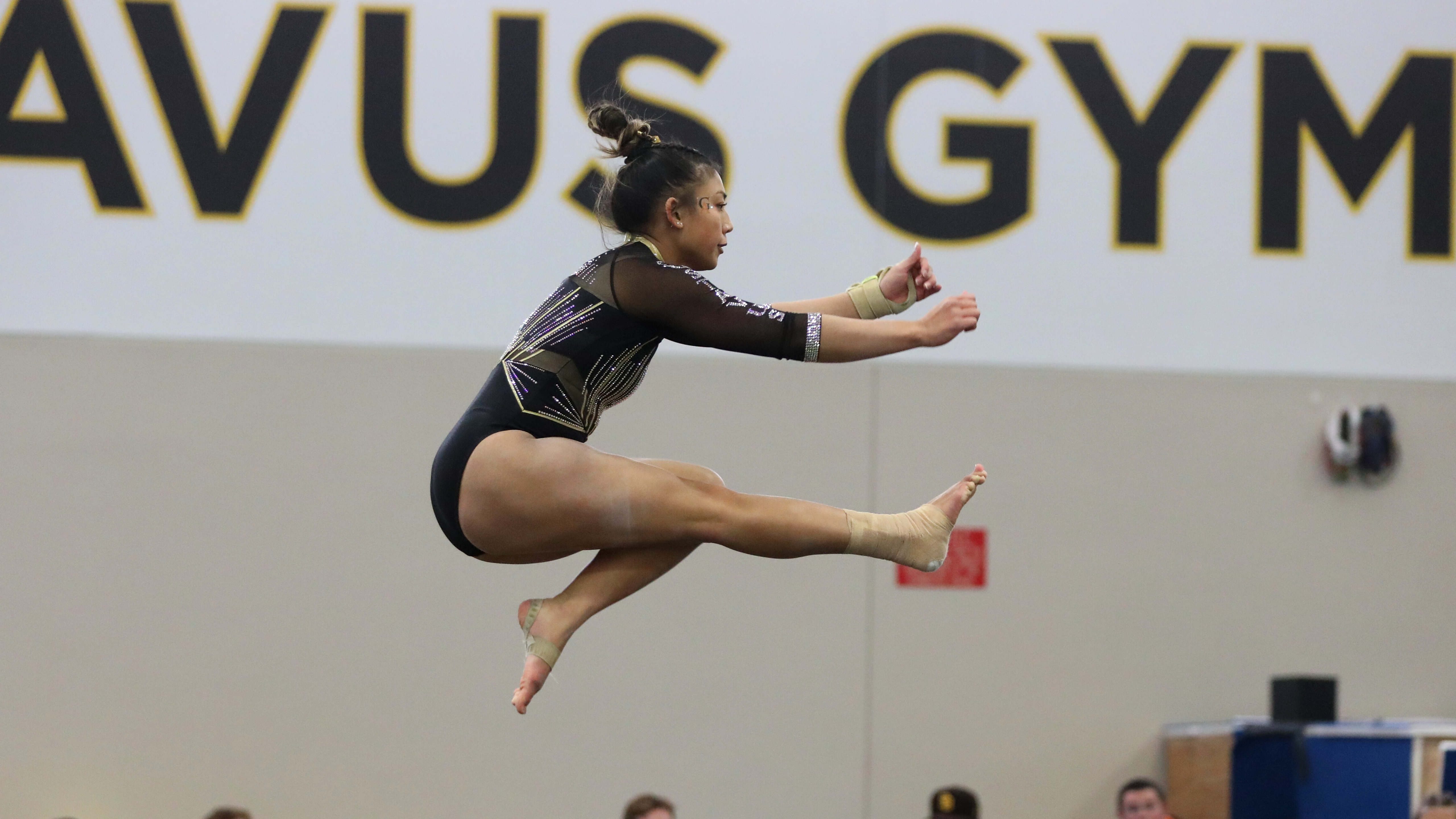 Gymnastics Picks Up Conference Victory at Winona State