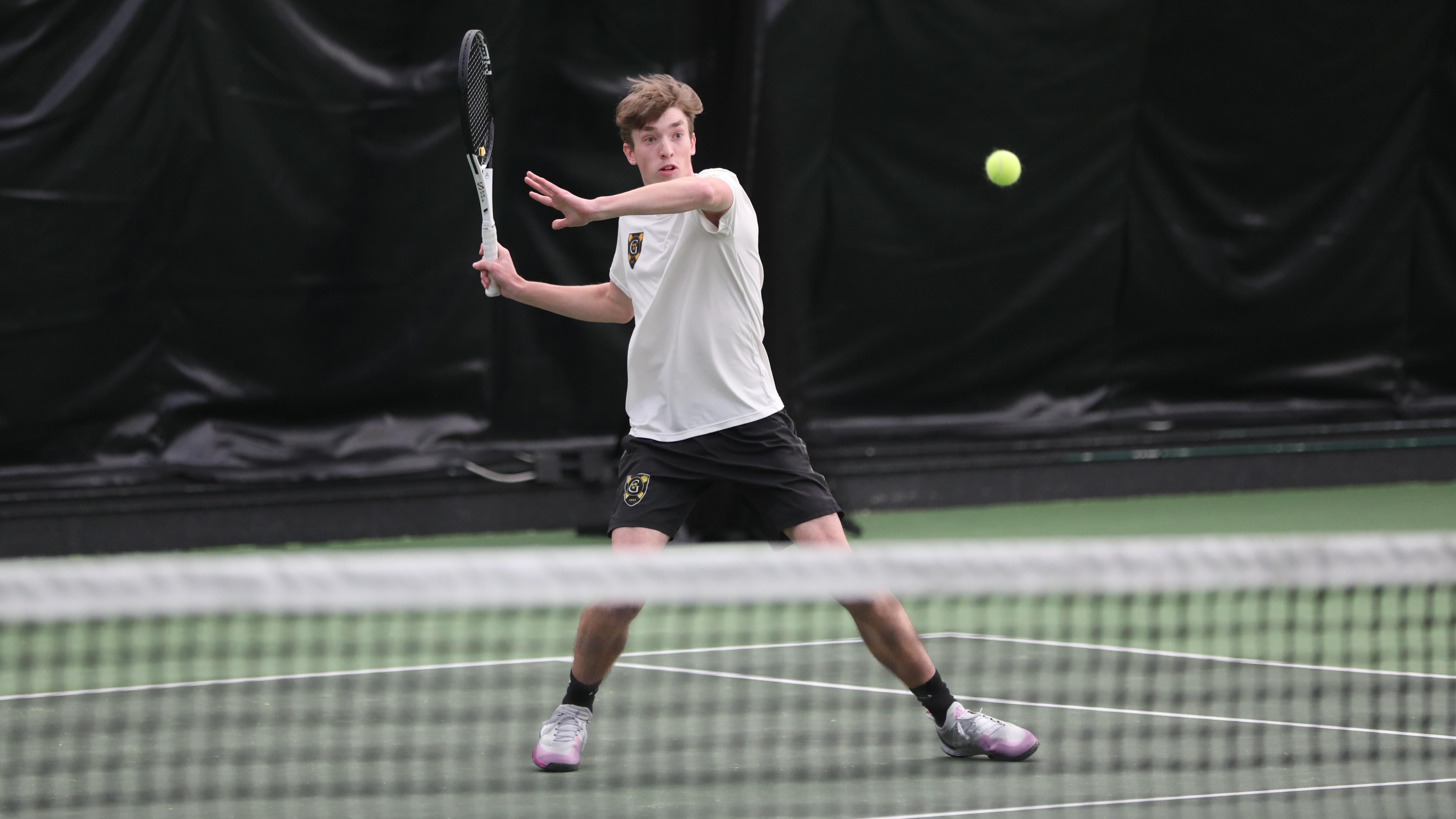 Men’s Tennis has Perfect Day Against Eau Claire, Saint Mary’s