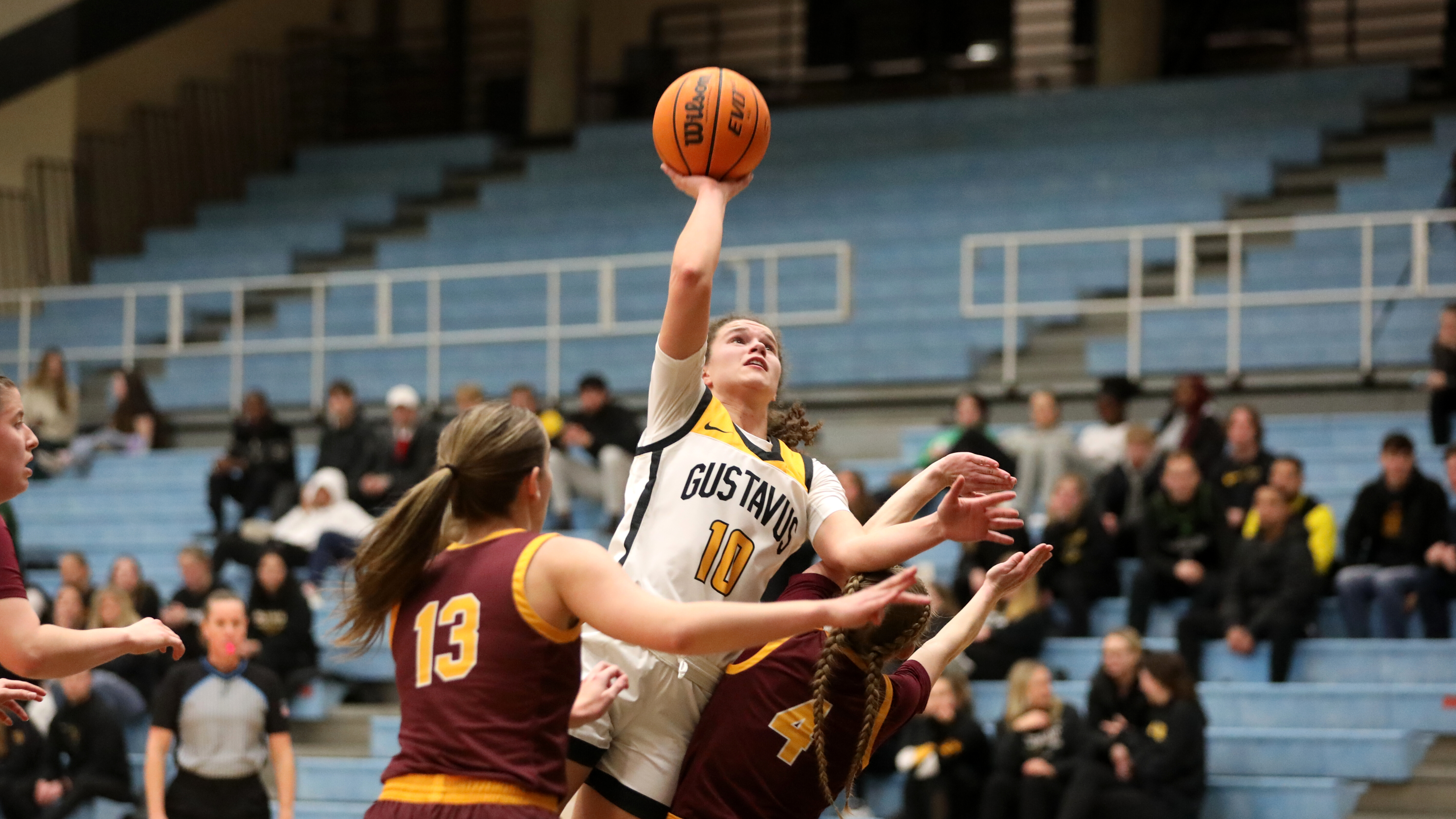 Women’s Hoops Continues to Impress, Defeats Concordia 82-56