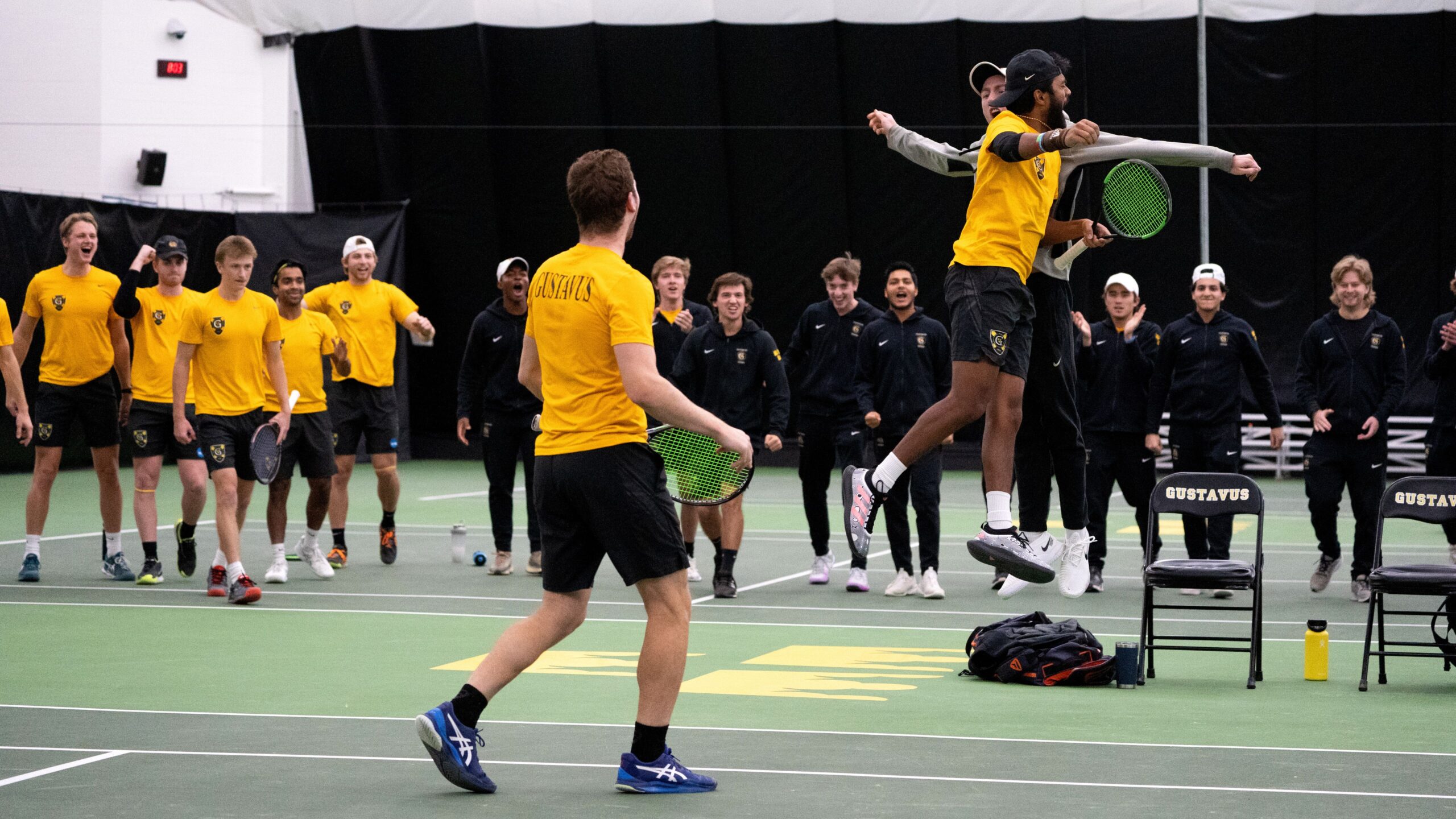 Men’s Tennis Locks Up 34th Consecutive MIAC Championship