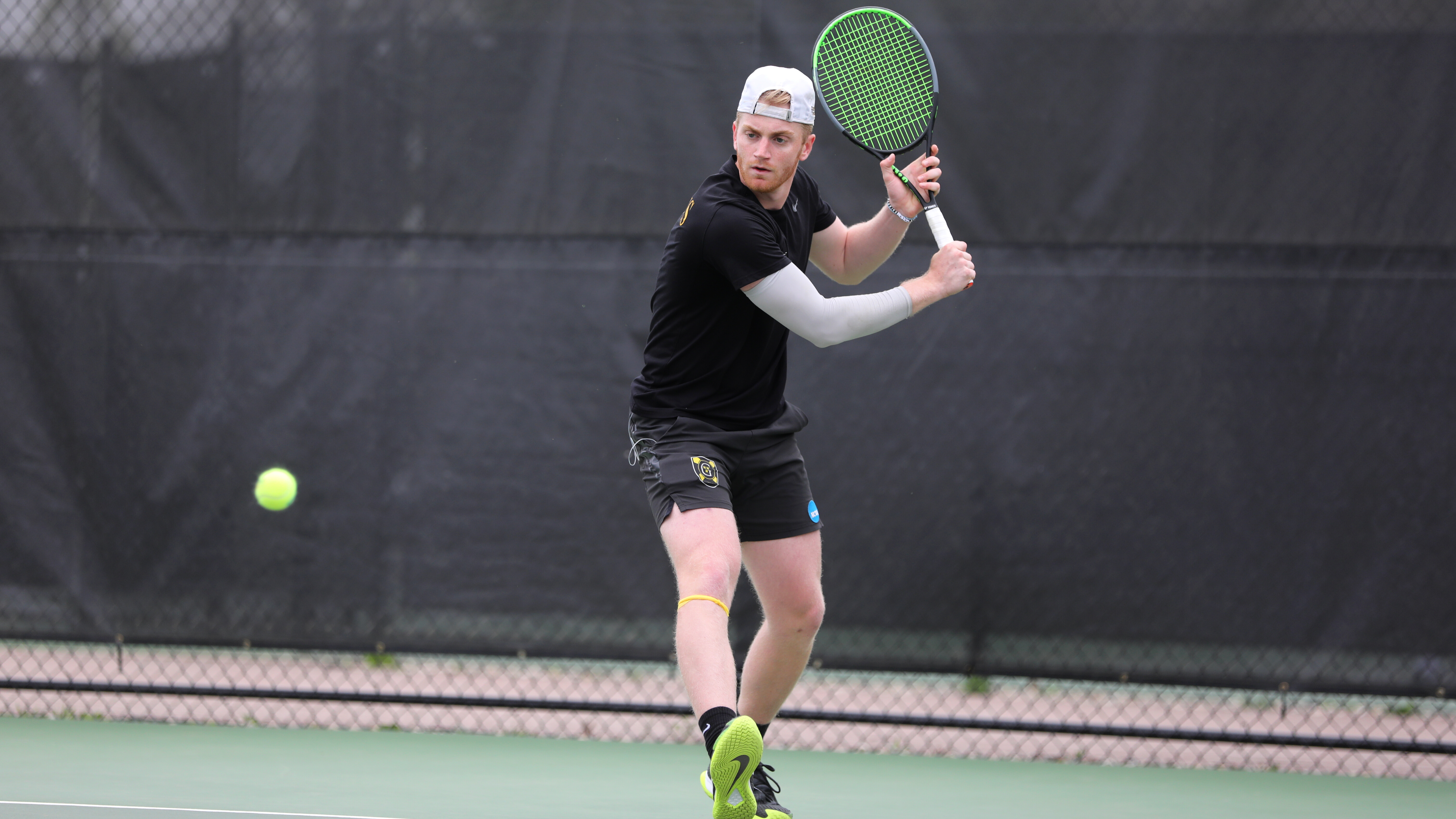 Men’s Tennis Advances to NCAA Third Round with 5-1 Victory