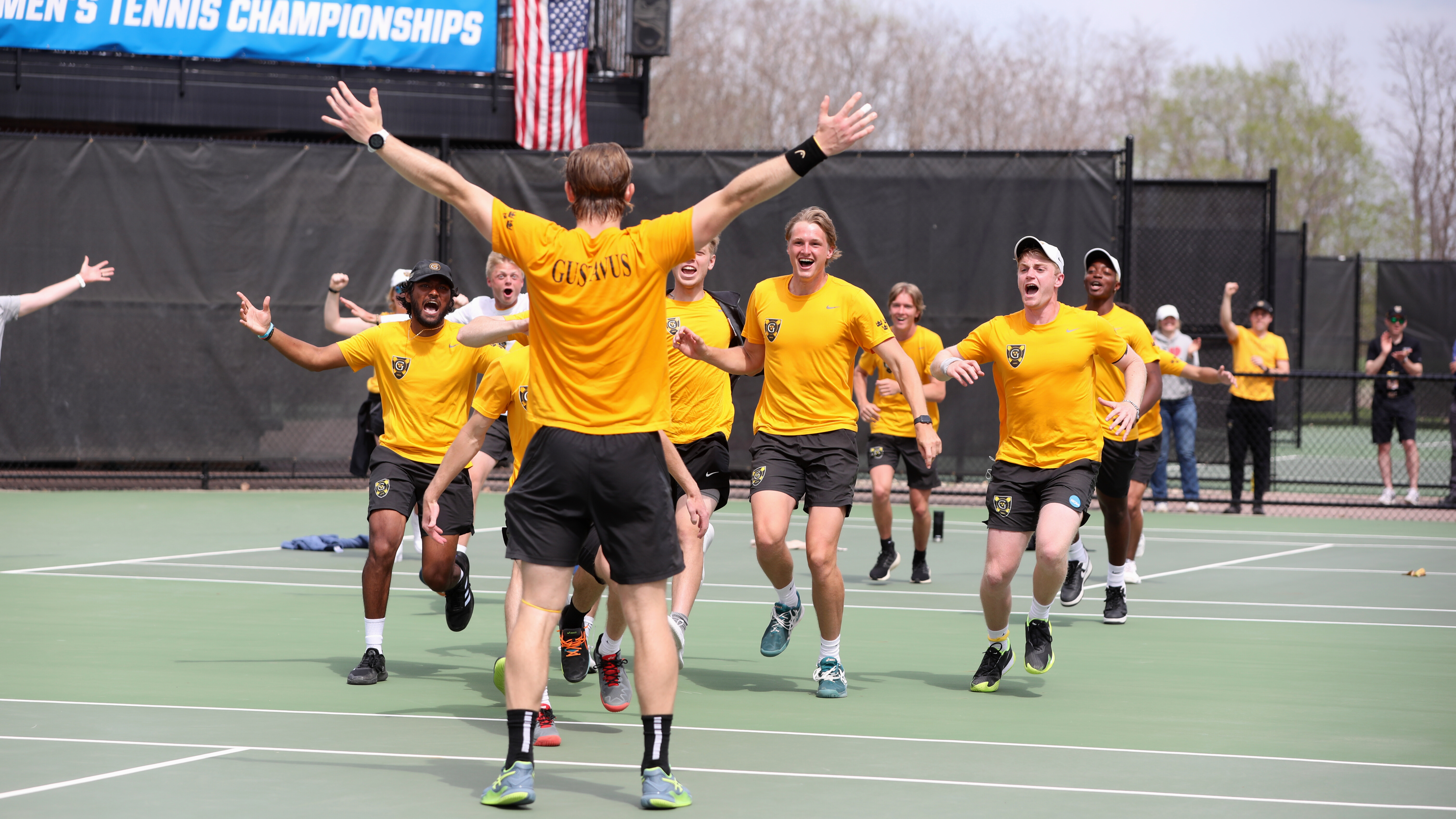 Men’s Tennis Upsets University of Chicago, Advances to NCAA Elite Eight